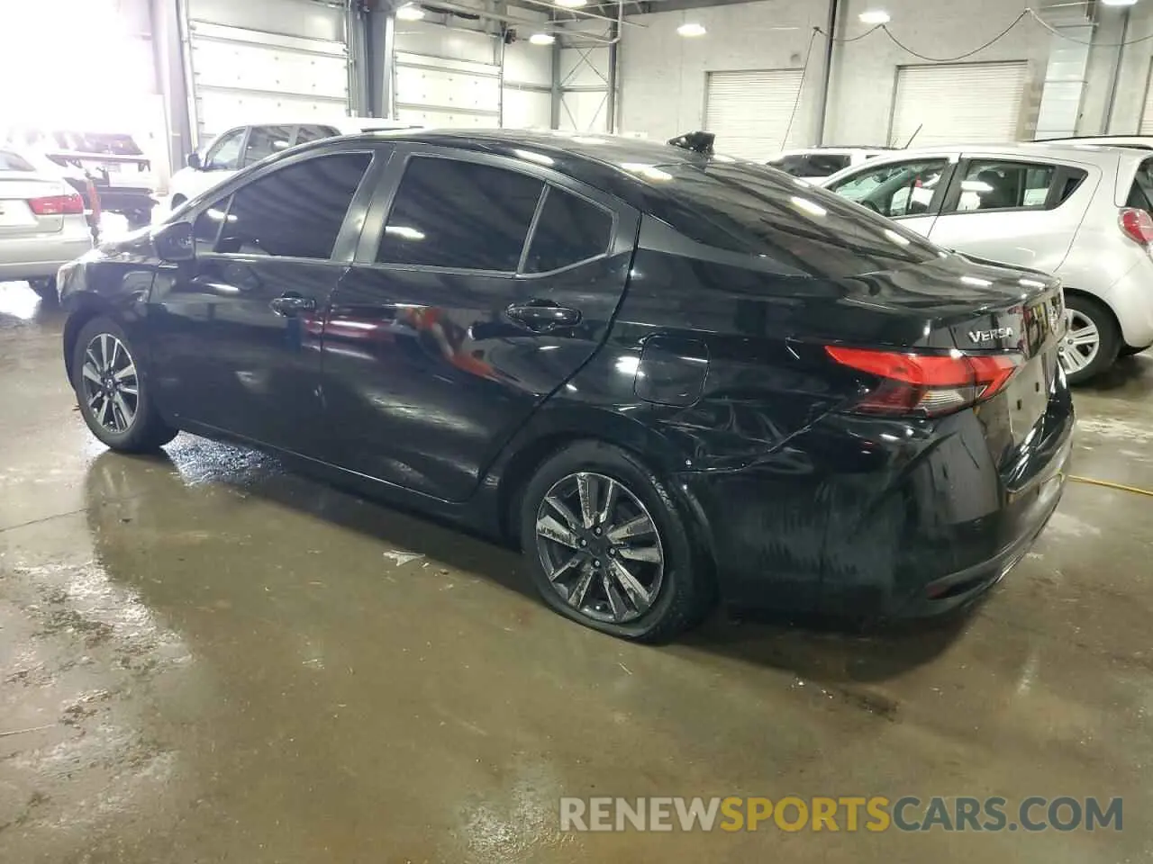 2 fotografías del automóvil dañado 3N1CN8EV4ML840571 NISSAN VERSA 2021