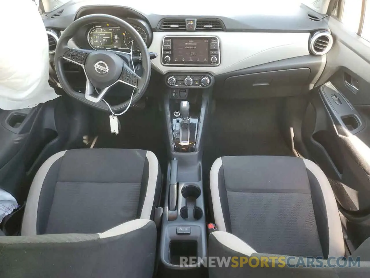 8 fotografías del automóvil dañado 3N1CN8EV4ML868144 NISSAN VERSA 2021
