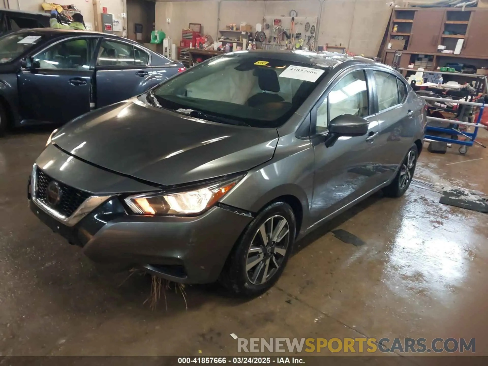 2 fotografías del automóvil dañado 3N1CN8EV5ML833239 NISSAN VERSA 2021