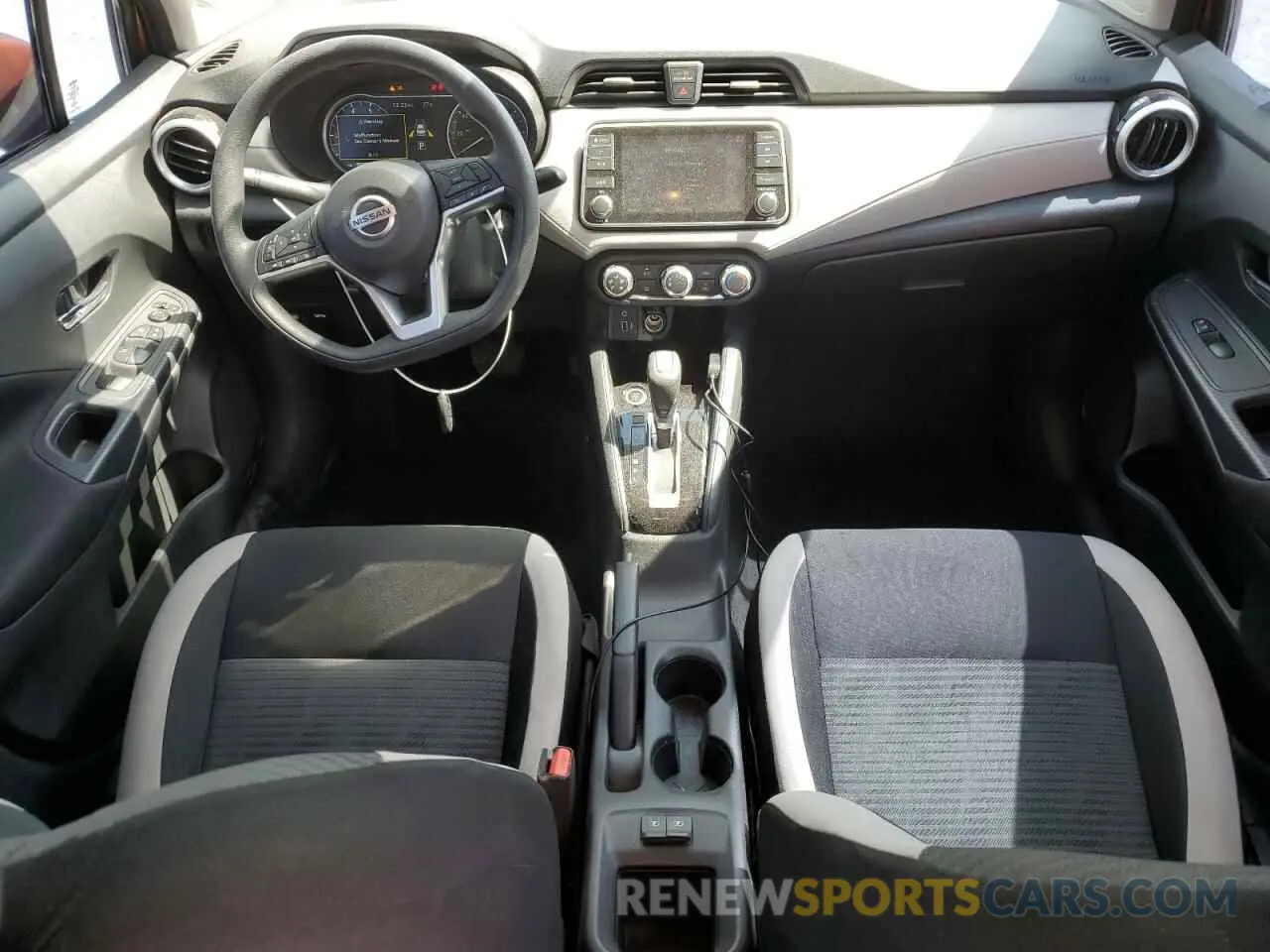 8 fotografías del automóvil dañado 3N1CN8EV6ML805515 NISSAN VERSA 2021