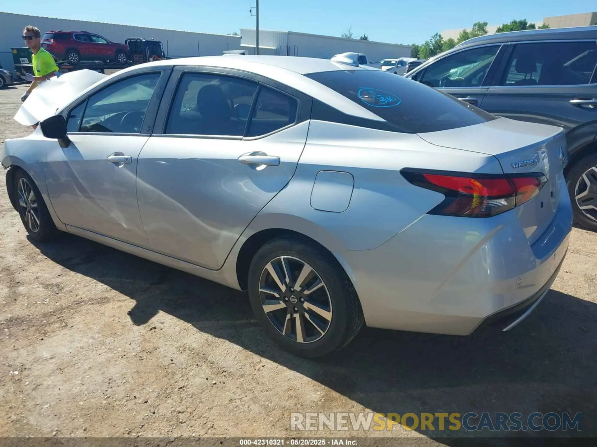 3 fotografías del automóvil dañado 3N1CN8EV6ML839891 NISSAN VERSA 2021