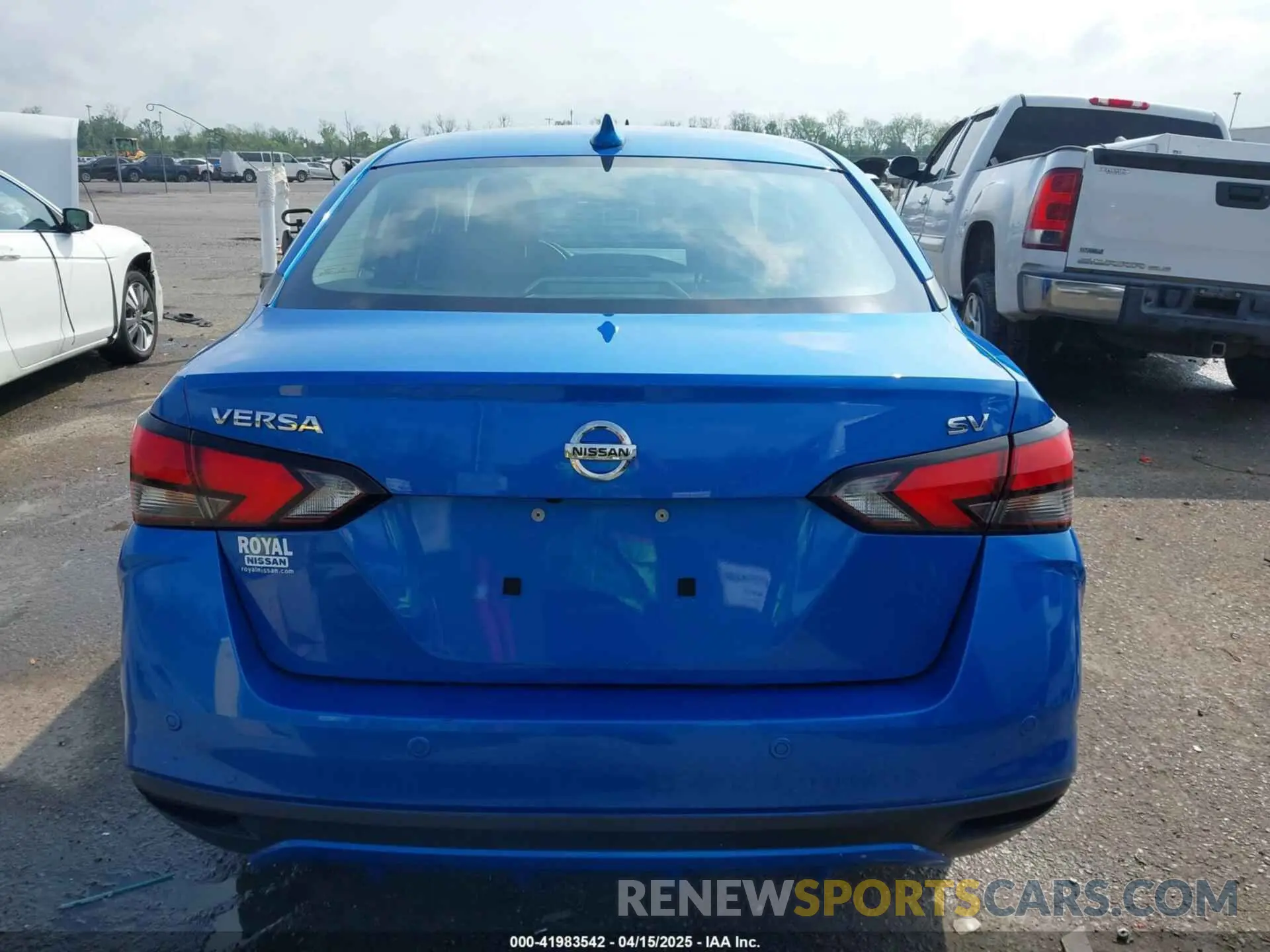 16 fotografías del automóvil dañado 3N1CN8EV6ML869103 NISSAN VERSA 2021