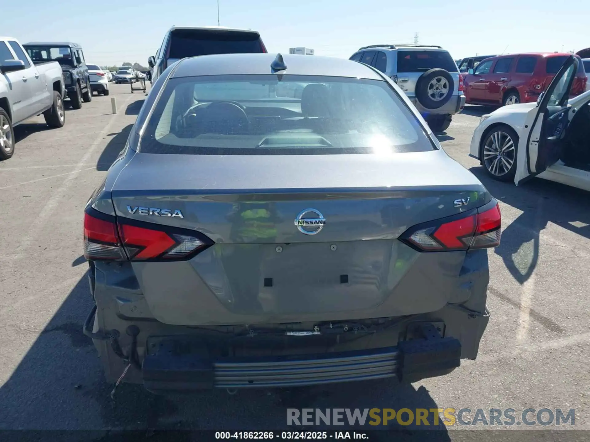17 fotografías del automóvil dañado 3N1CN8EV7ML862046 NISSAN VERSA 2021
