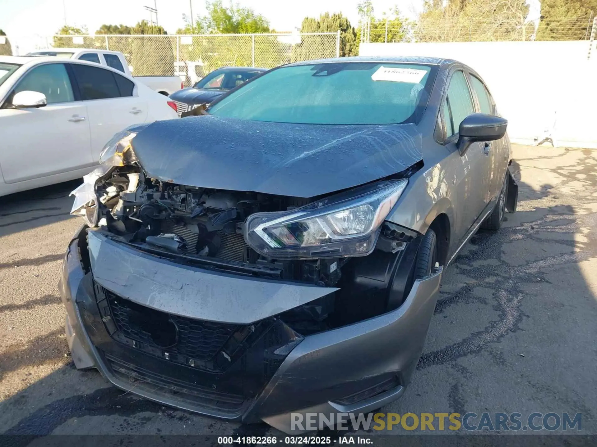 2 fotografías del automóvil dañado 3N1CN8EV7ML862046 NISSAN VERSA 2021