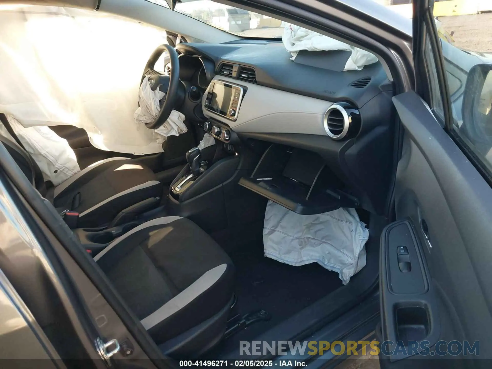 4 fotografías del automóvil dañado 3N1CN8EV7ML876321 NISSAN VERSA 2021