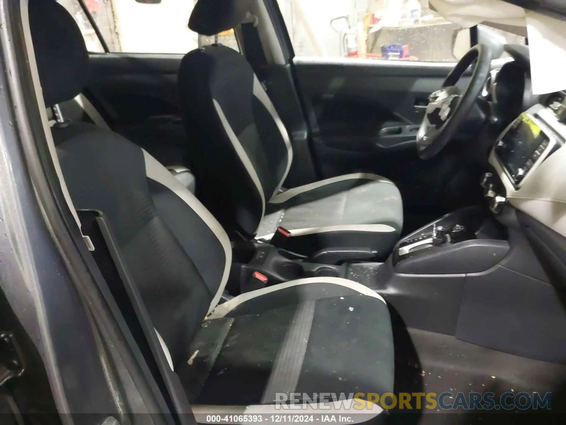 5 fotografías del automóvil dañado 3N1CN8EV8ML875727 NISSAN VERSA 2021