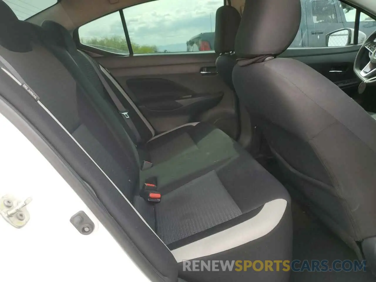 10 fotografías del automóvil dañado 3N1CN8EV8ML882340 NISSAN VERSA 2021