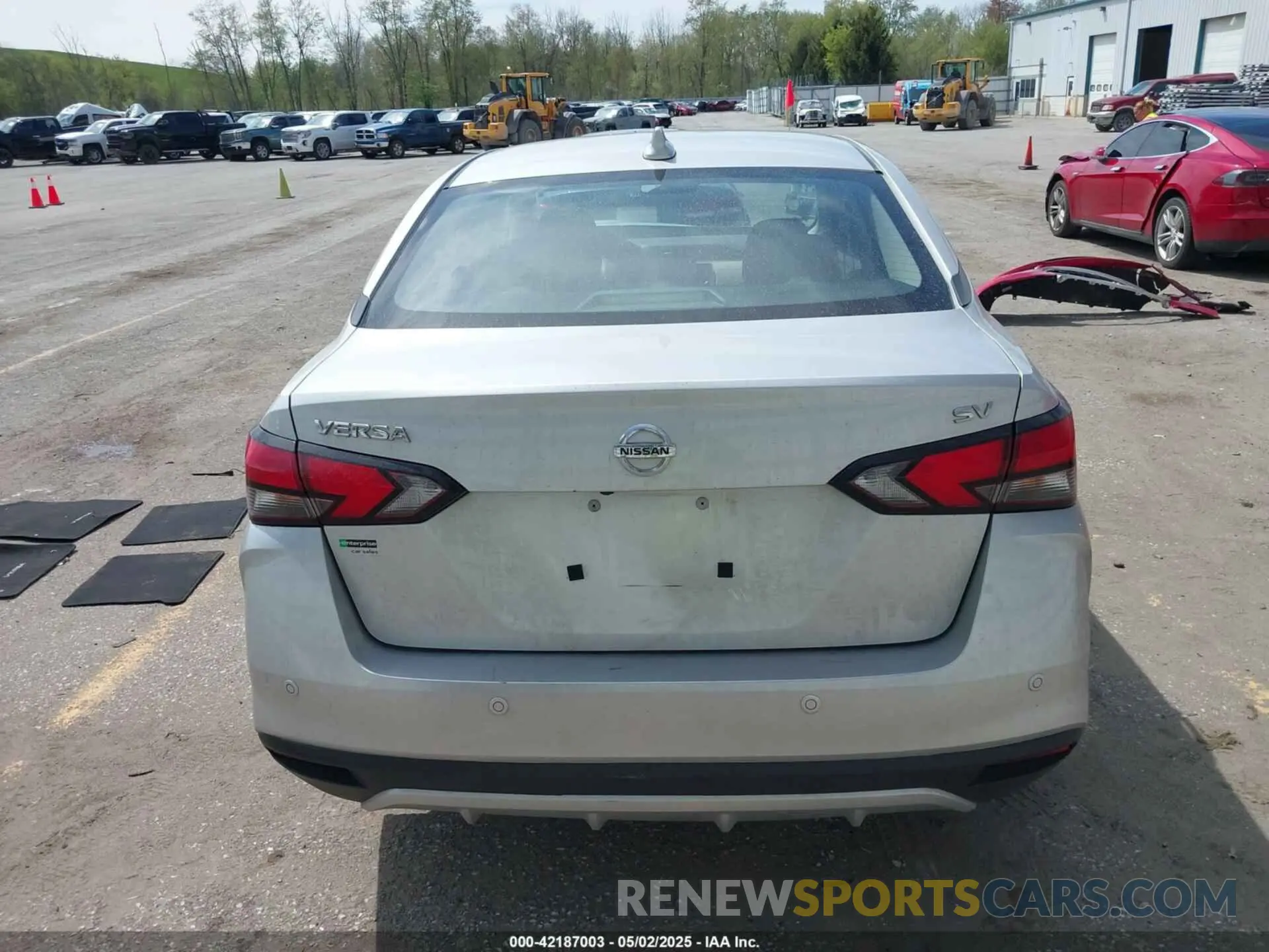 16 fotografías del automóvil dañado 3N1CN8EV9ML830635 NISSAN VERSA 2021