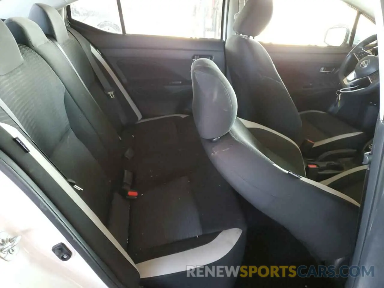 10 fotografías del automóvil dañado 3N1CN8EV9ML878152 NISSAN VERSA 2021