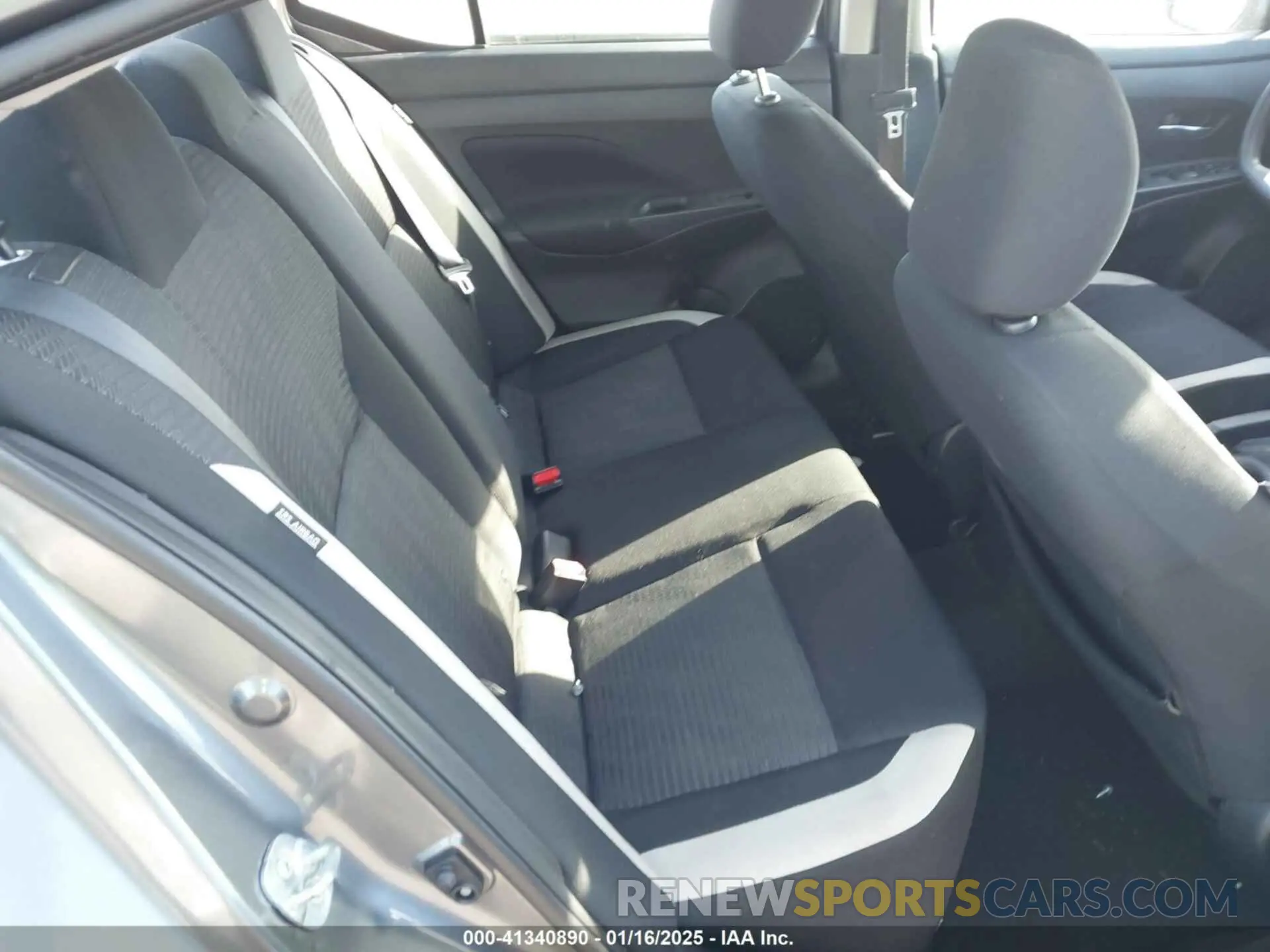 8 fotografías del automóvil dañado 3N1CN8EV9ML886249 NISSAN VERSA 2021