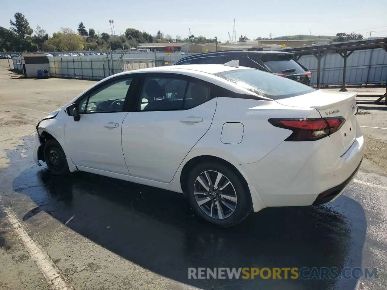 2 fotografías del automóvil dañado 3N1CN8EV9ML917905 NISSAN VERSA 2021