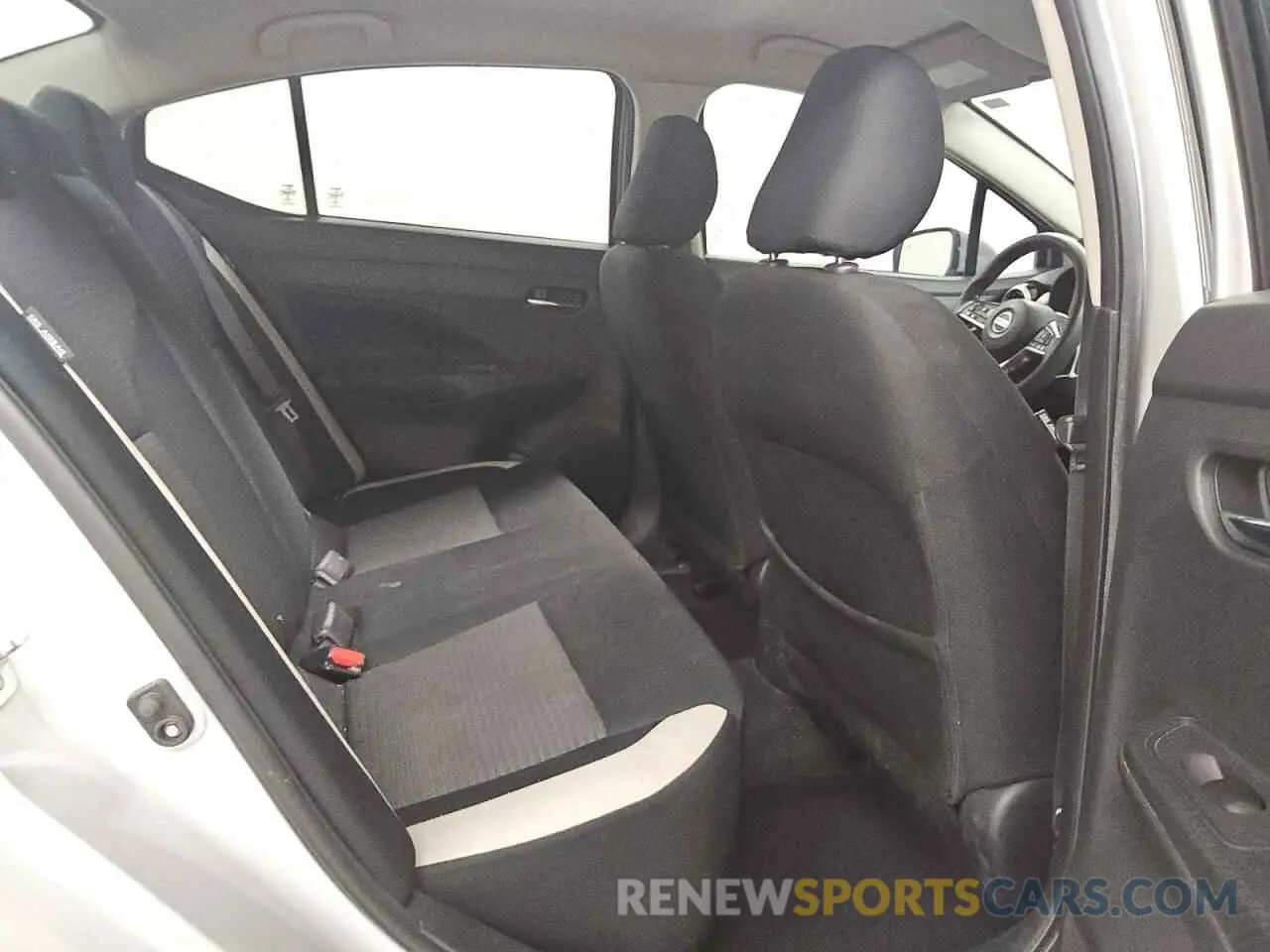10 fotografías del automóvil dañado 3N1CN8EVXML816596 NISSAN VERSA 2021