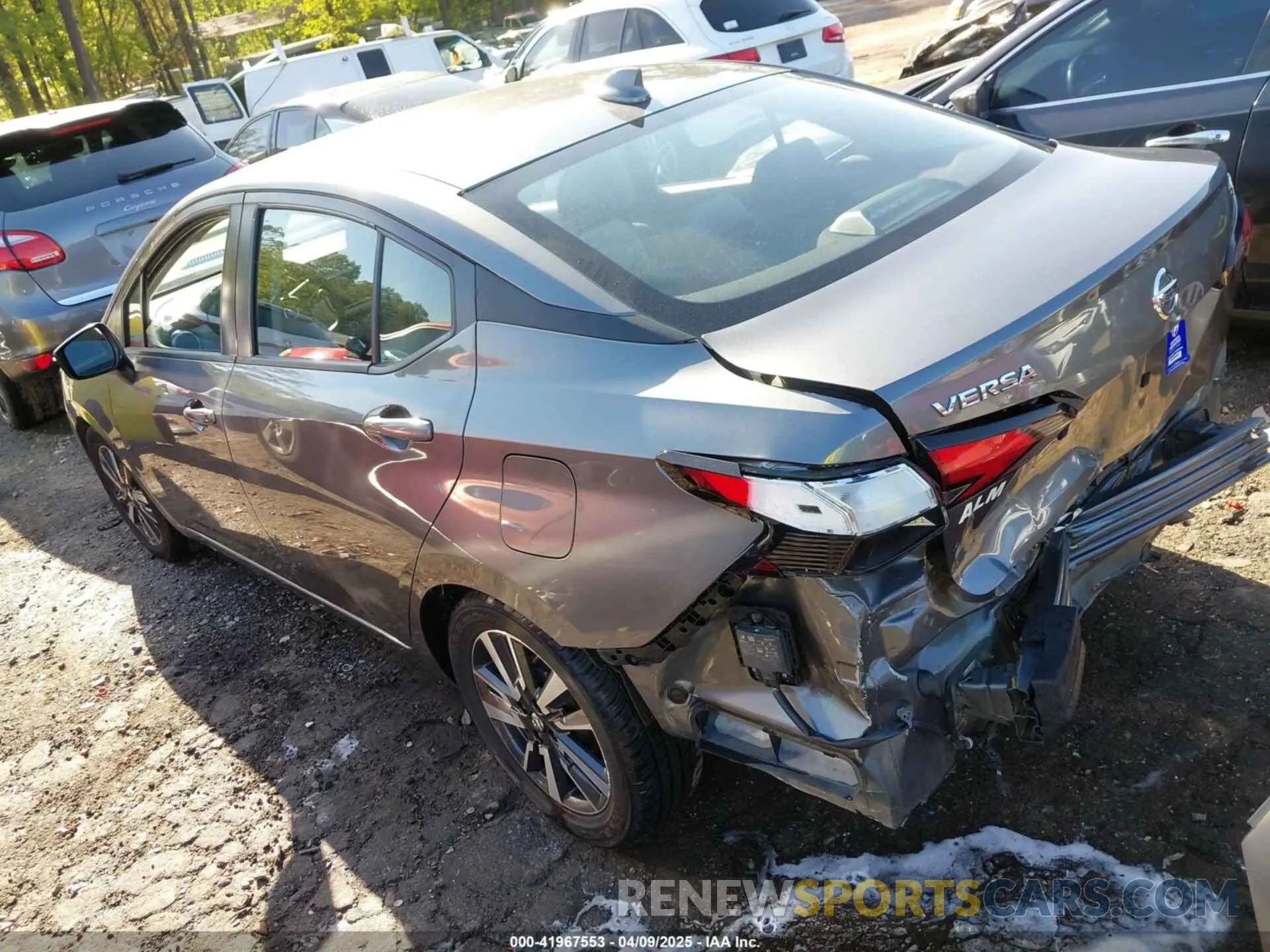 3 fotografías del automóvil dañado 3N1CN8EVXML845578 NISSAN VERSA 2021