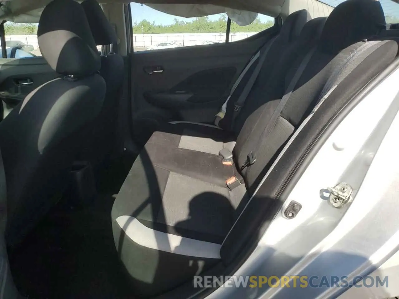 10 fotografías del automóvil dañado 3N1CN8EVXML867306 NISSAN VERSA 2021
