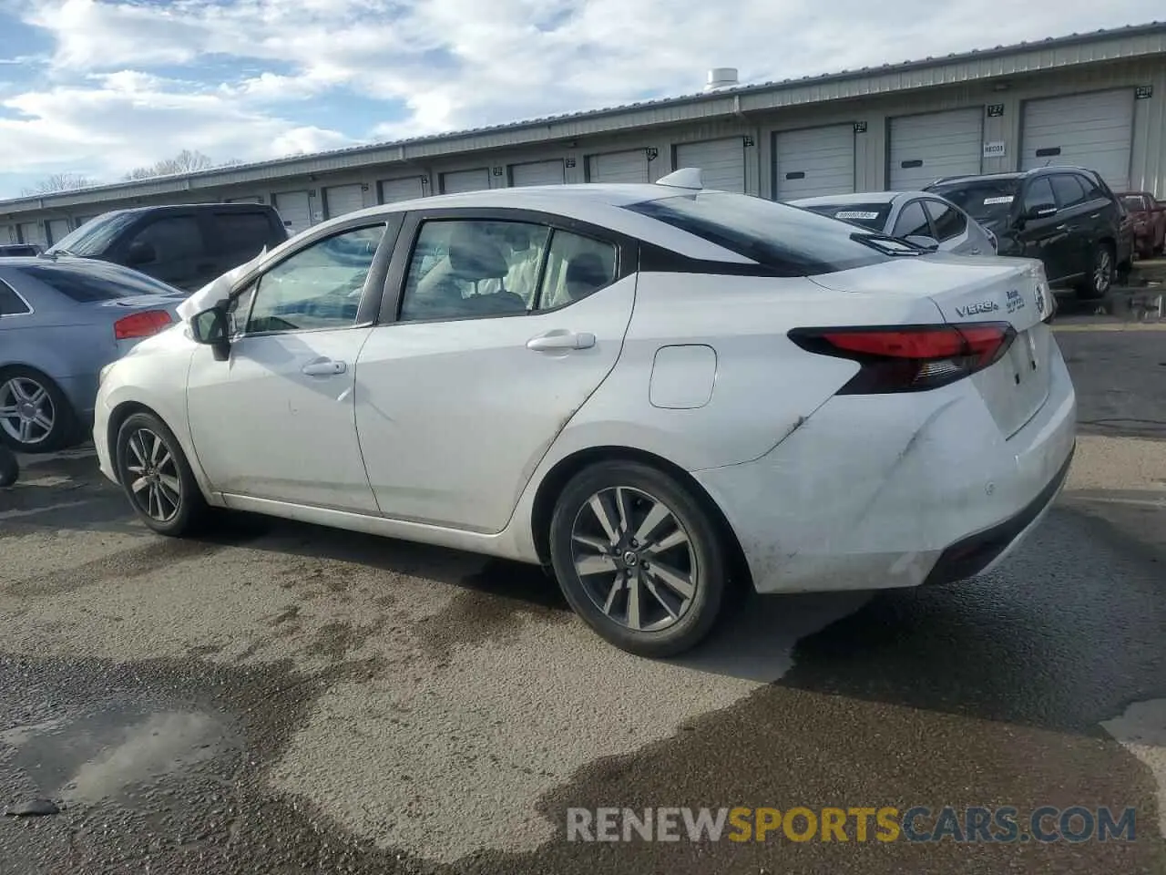 2 fotografías del automóvil dañado 3N1CN8EVXML877253 NISSAN VERSA 2021