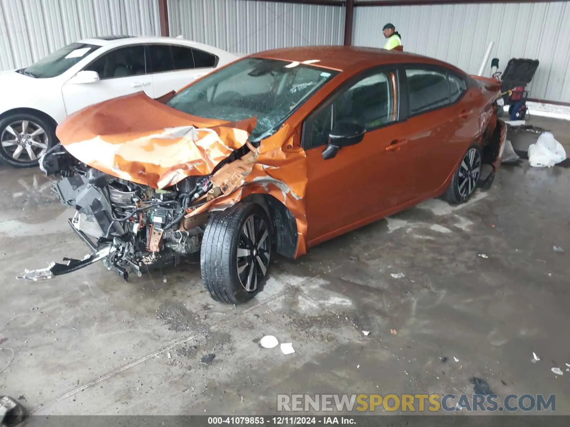 2 fotografías del automóvil dañado 3N1CN8FV3ML916179 NISSAN VERSA 2021