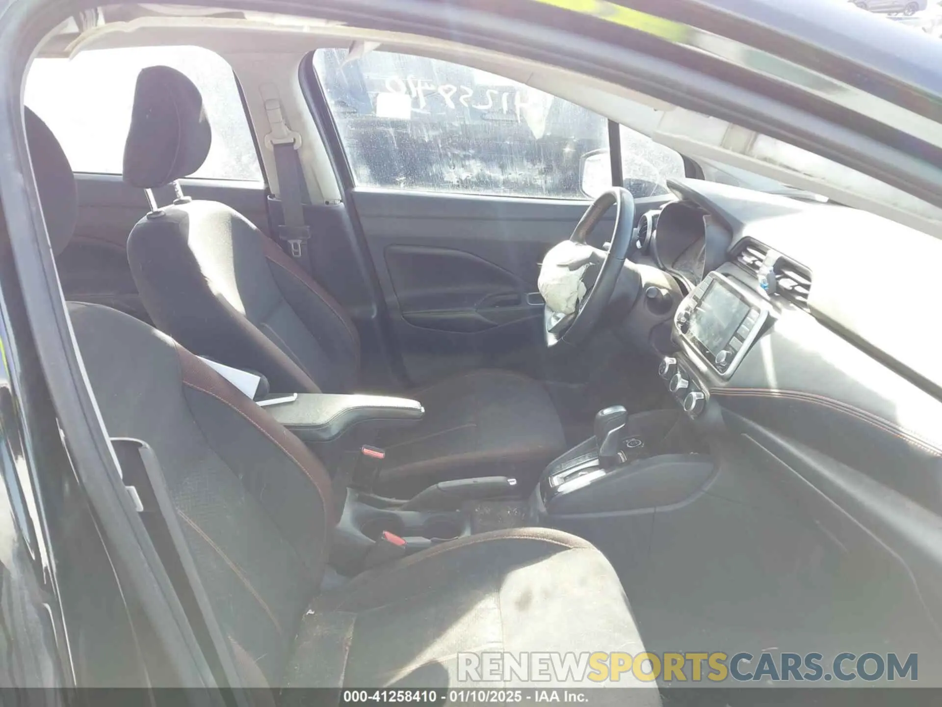 5 fotografías del automóvil dañado 3N1CN8FV4ML818665 NISSAN VERSA 2021