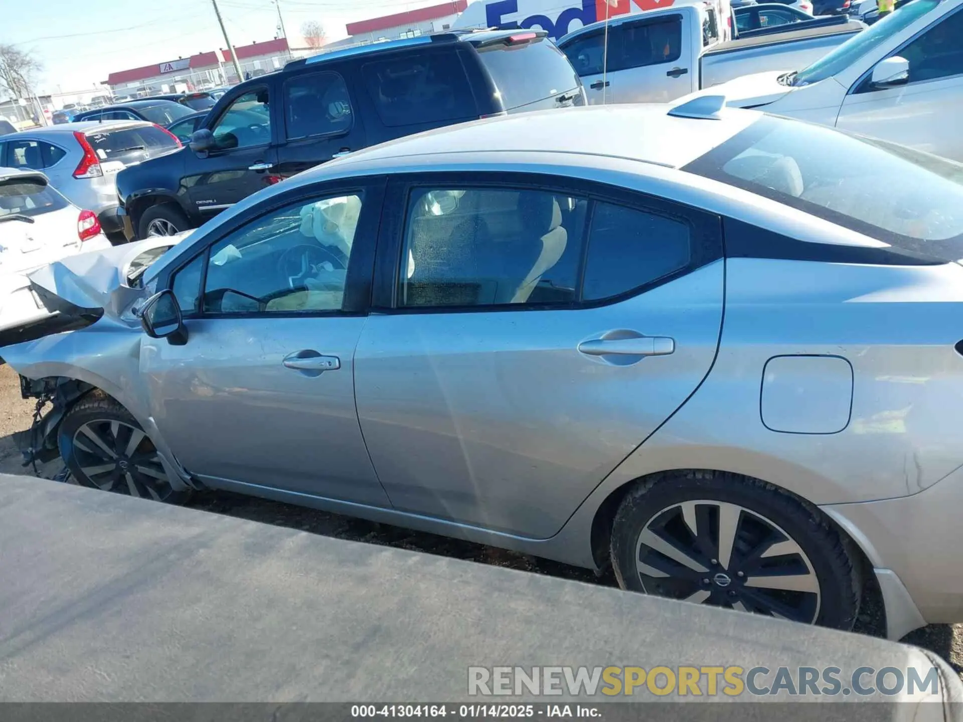 13 fotografías del automóvil dañado 3N1CN8FV4ML915283 NISSAN VERSA 2021