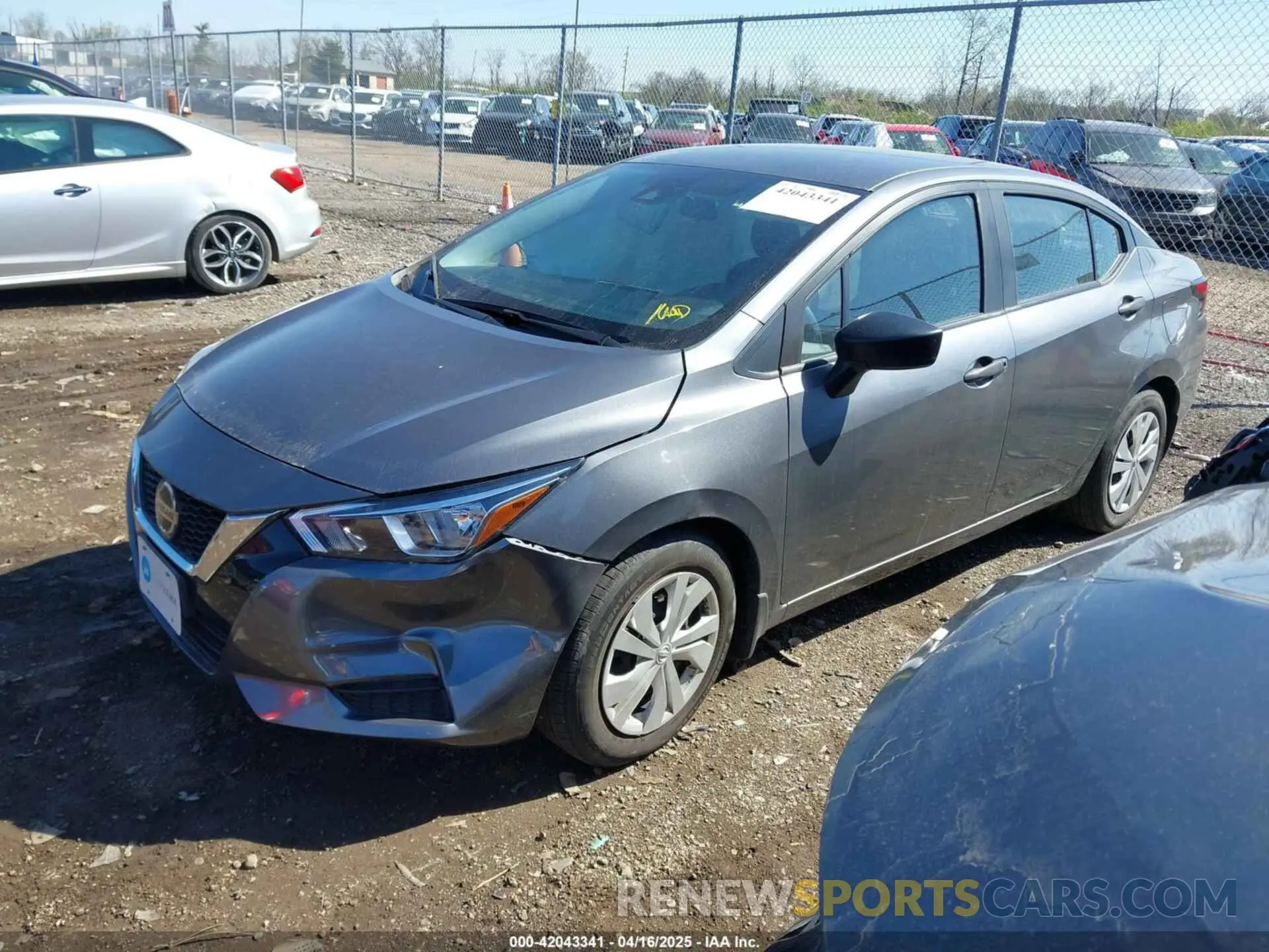 2 fotografías del automóvil dañado 3N1CN8DV0NL832521 NISSAN VERSA 2022
