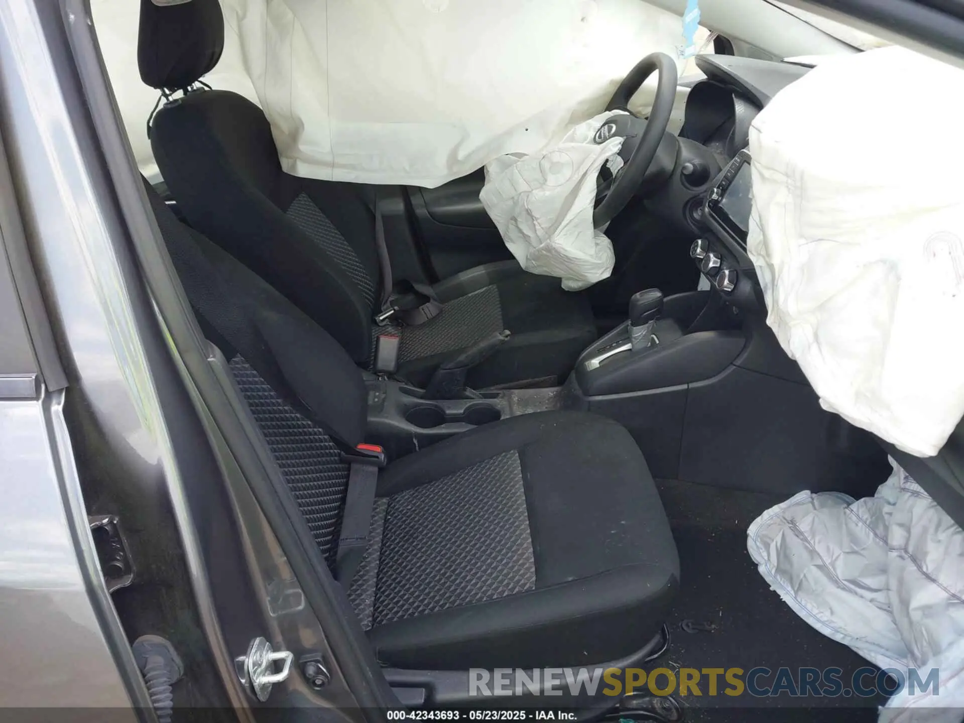 5 fotografías del automóvil dañado 3N1CN8DV1NL821494 NISSAN VERSA 2022