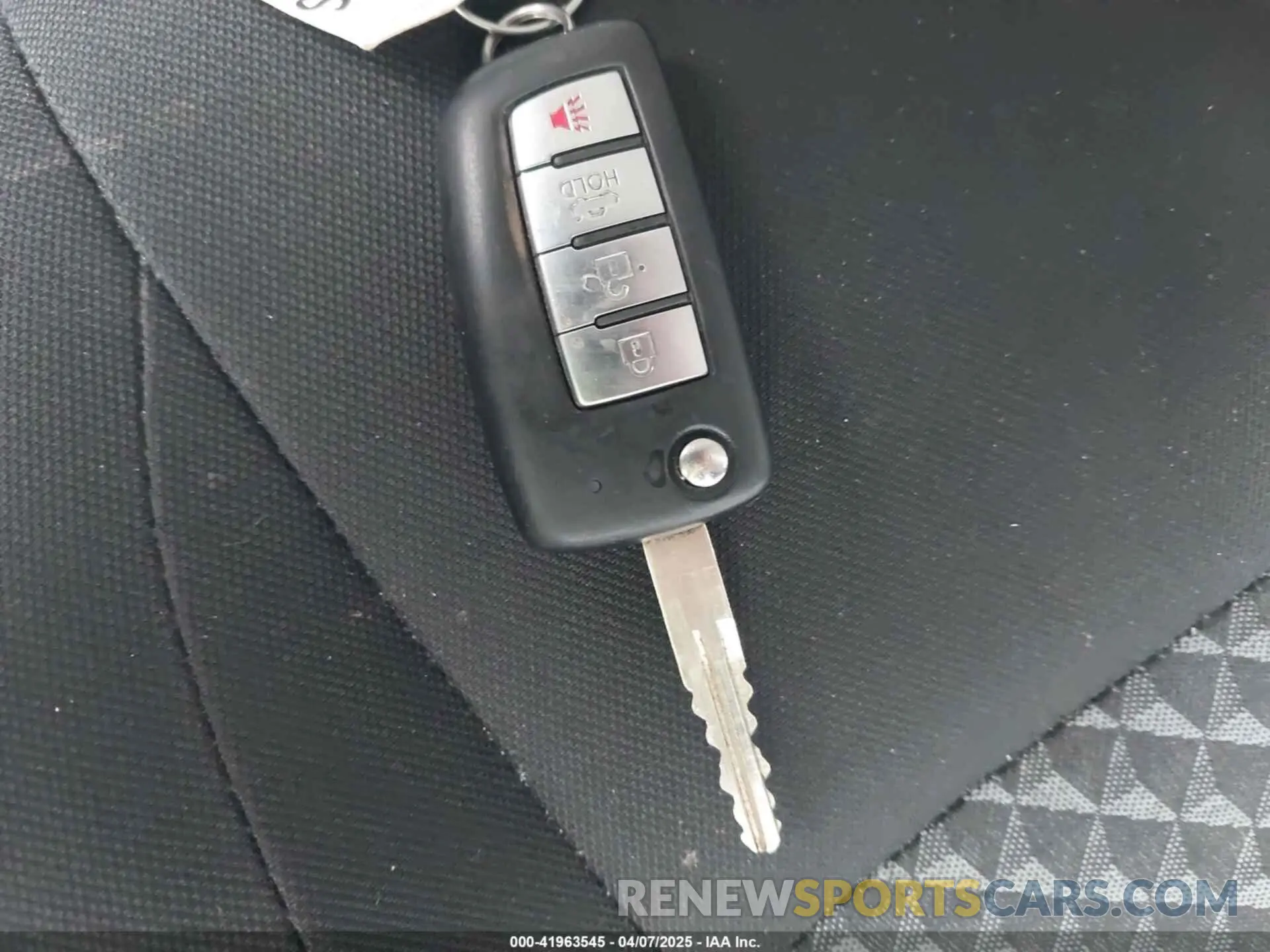 11 fotografías del automóvil dañado 3N1CN8DV9NL821341 NISSAN VERSA 2022