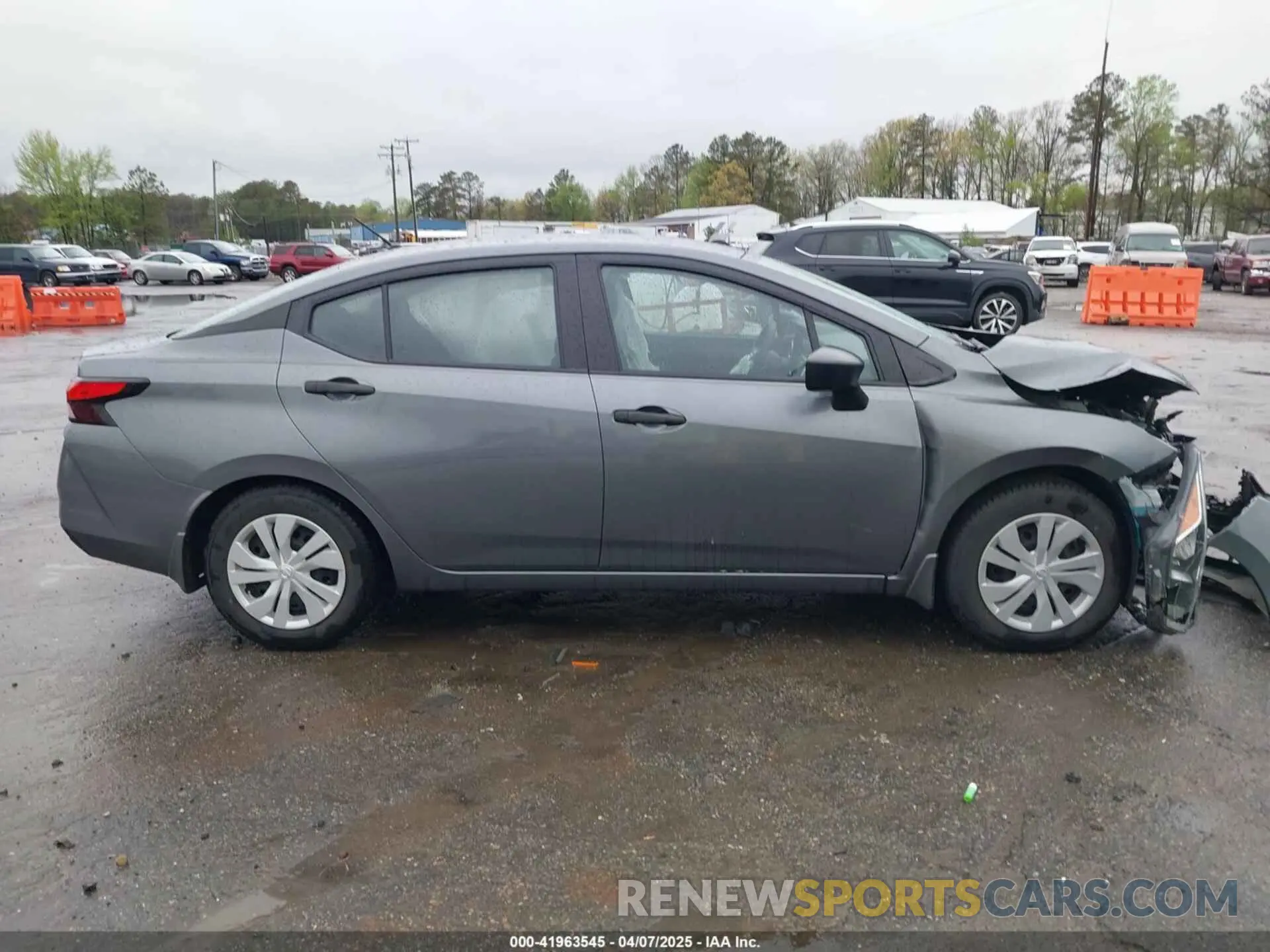 13 fotografías del automóvil dañado 3N1CN8DV9NL821341 NISSAN VERSA 2022