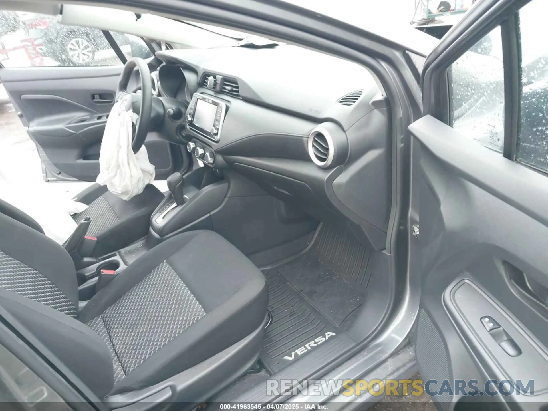 5 fotografías del automóvil dañado 3N1CN8DV9NL821341 NISSAN VERSA 2022