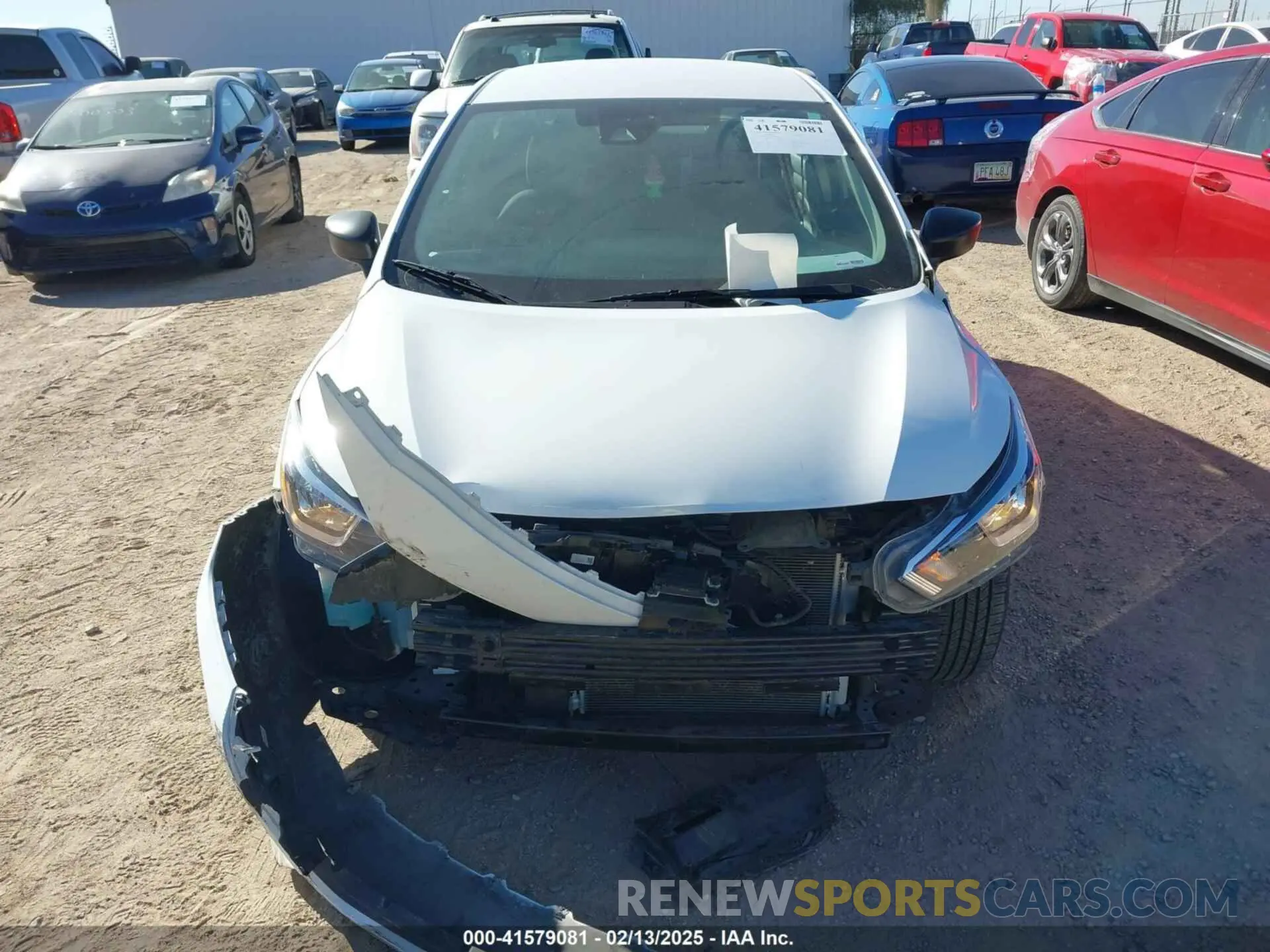 13 fotografías del automóvil dañado 3N1CN8DVXNL841548 NISSAN VERSA 2022