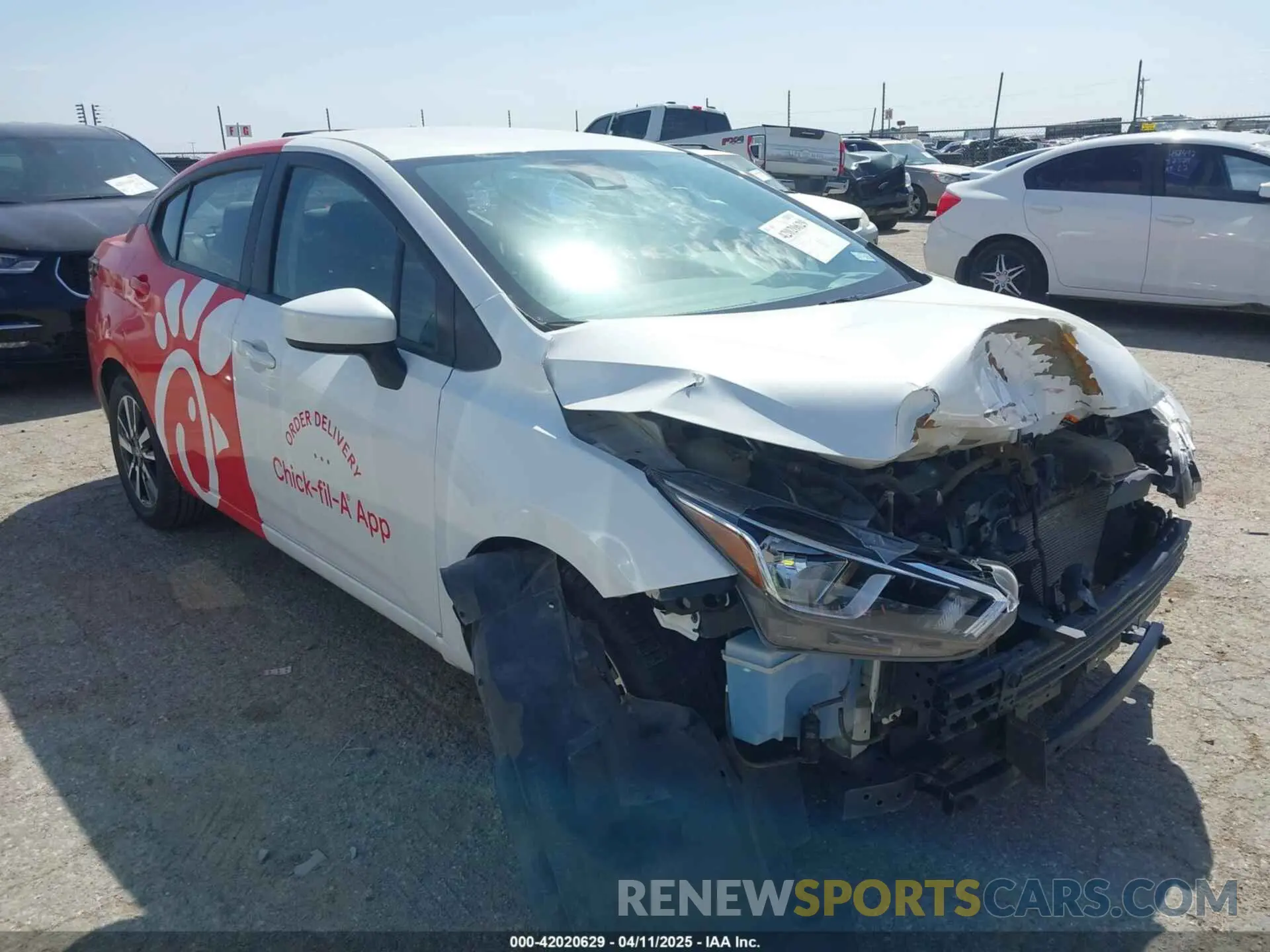 1 fotografías del automóvil dañado 3N1CN8EV4NL839437 NISSAN VERSA 2022