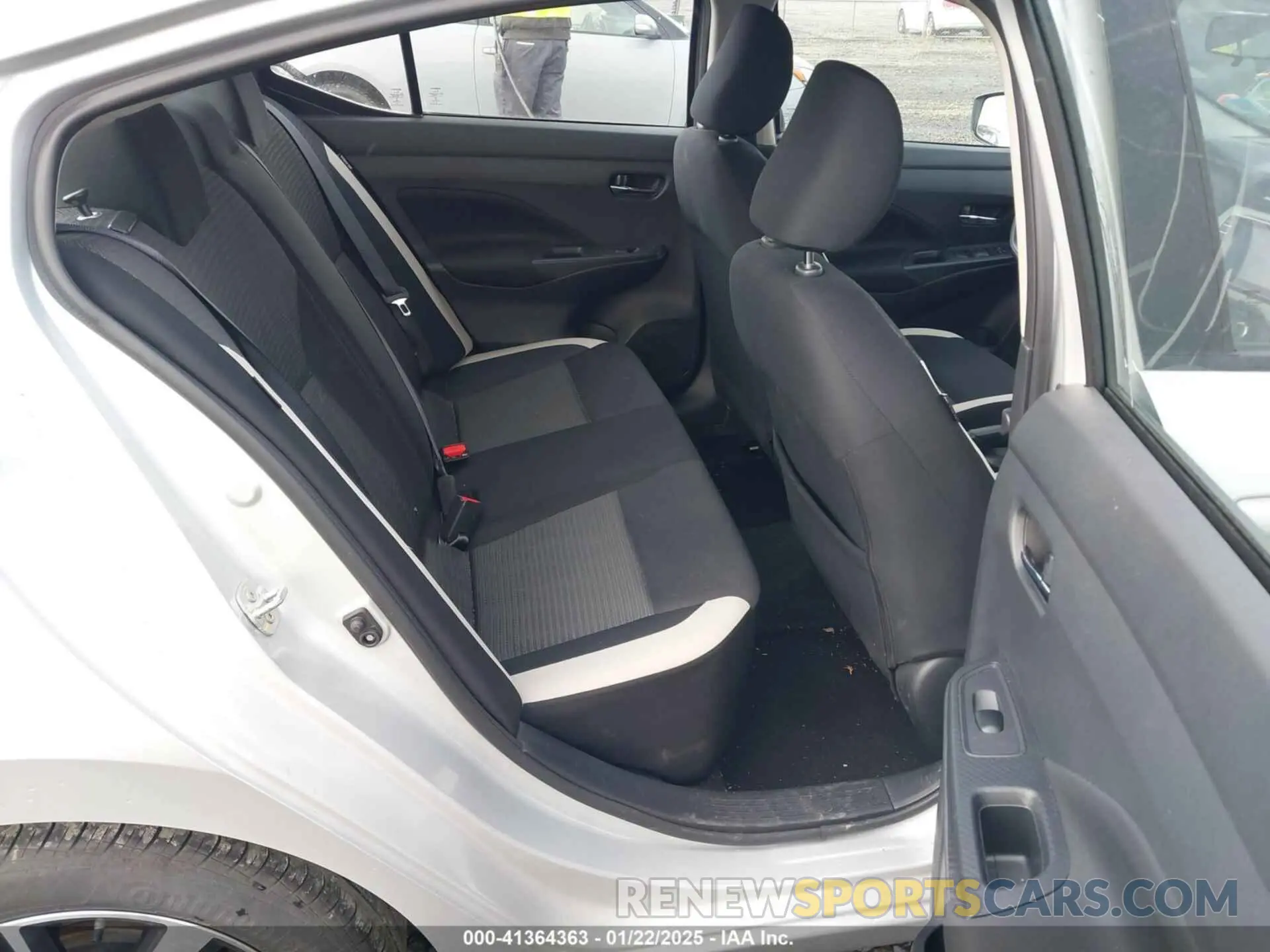 8 fotografías del automóvil dañado 3N1CN8EV4NL848302 NISSAN VERSA 2022