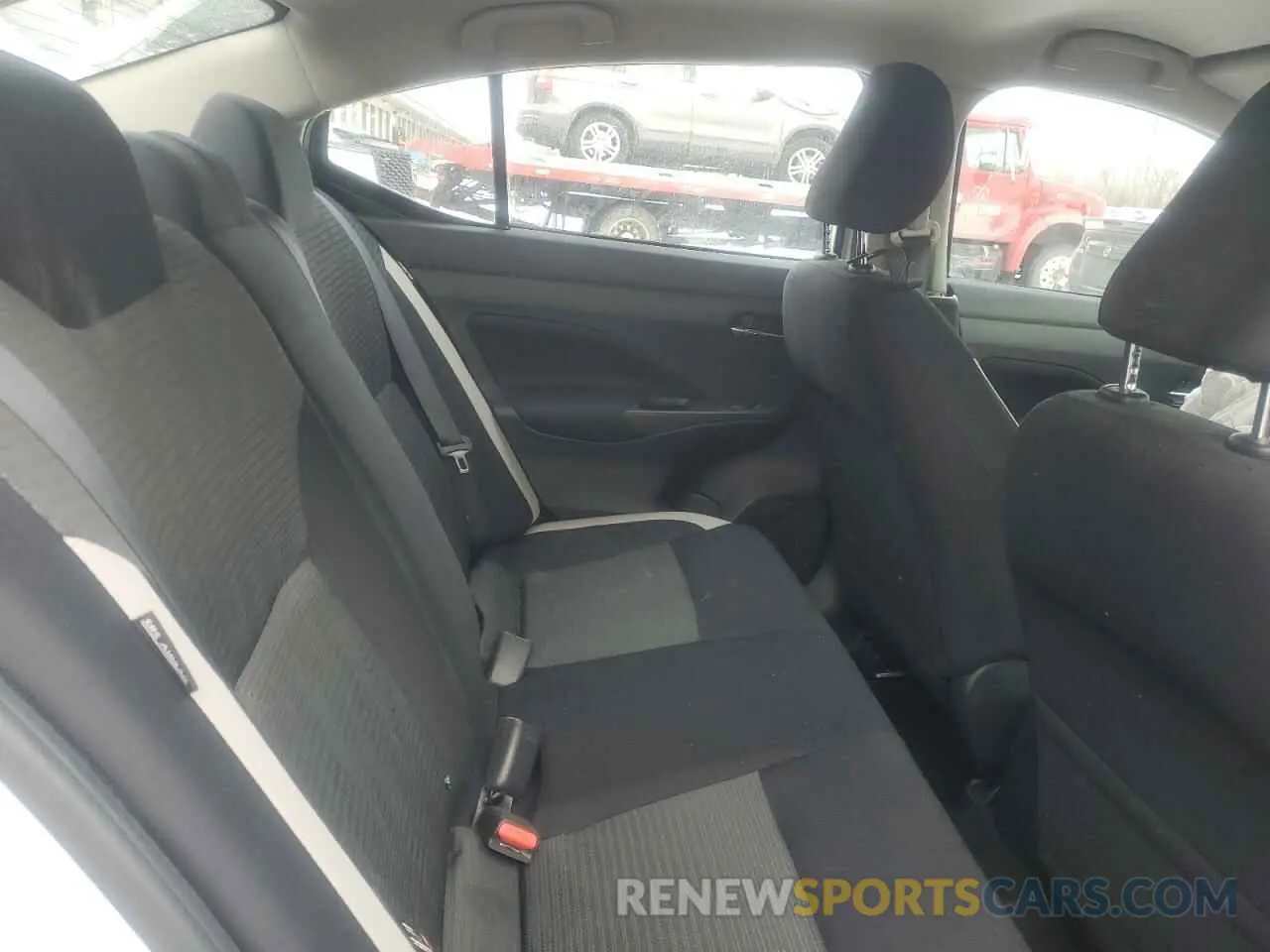 10 fotografías del automóvil dañado 3N1CN8EV5NL847174 NISSAN VERSA 2022