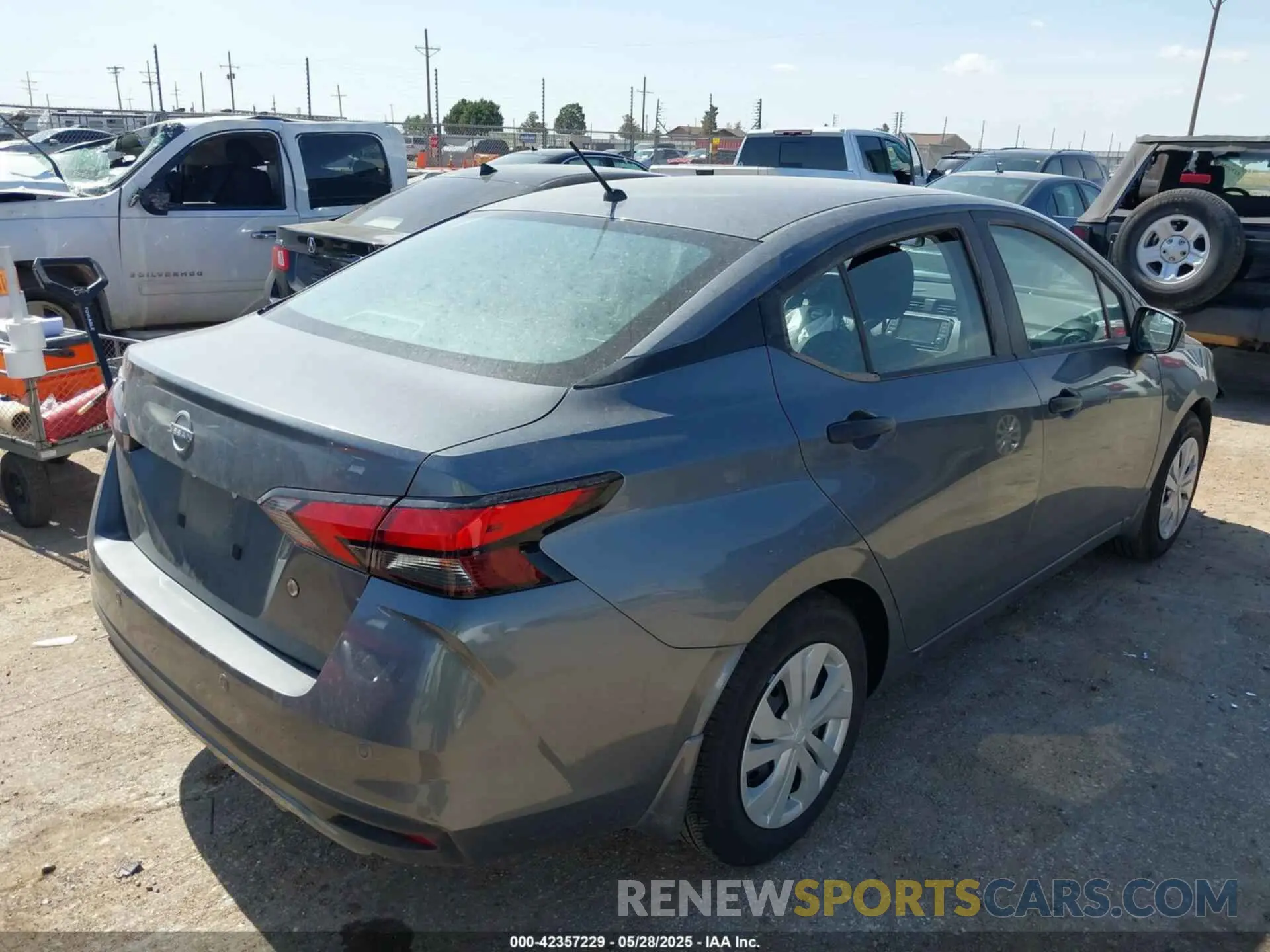 4 fotografías del automóvil dañado 3N1CN8BV3PL856477 NISSAN VERSA 2023