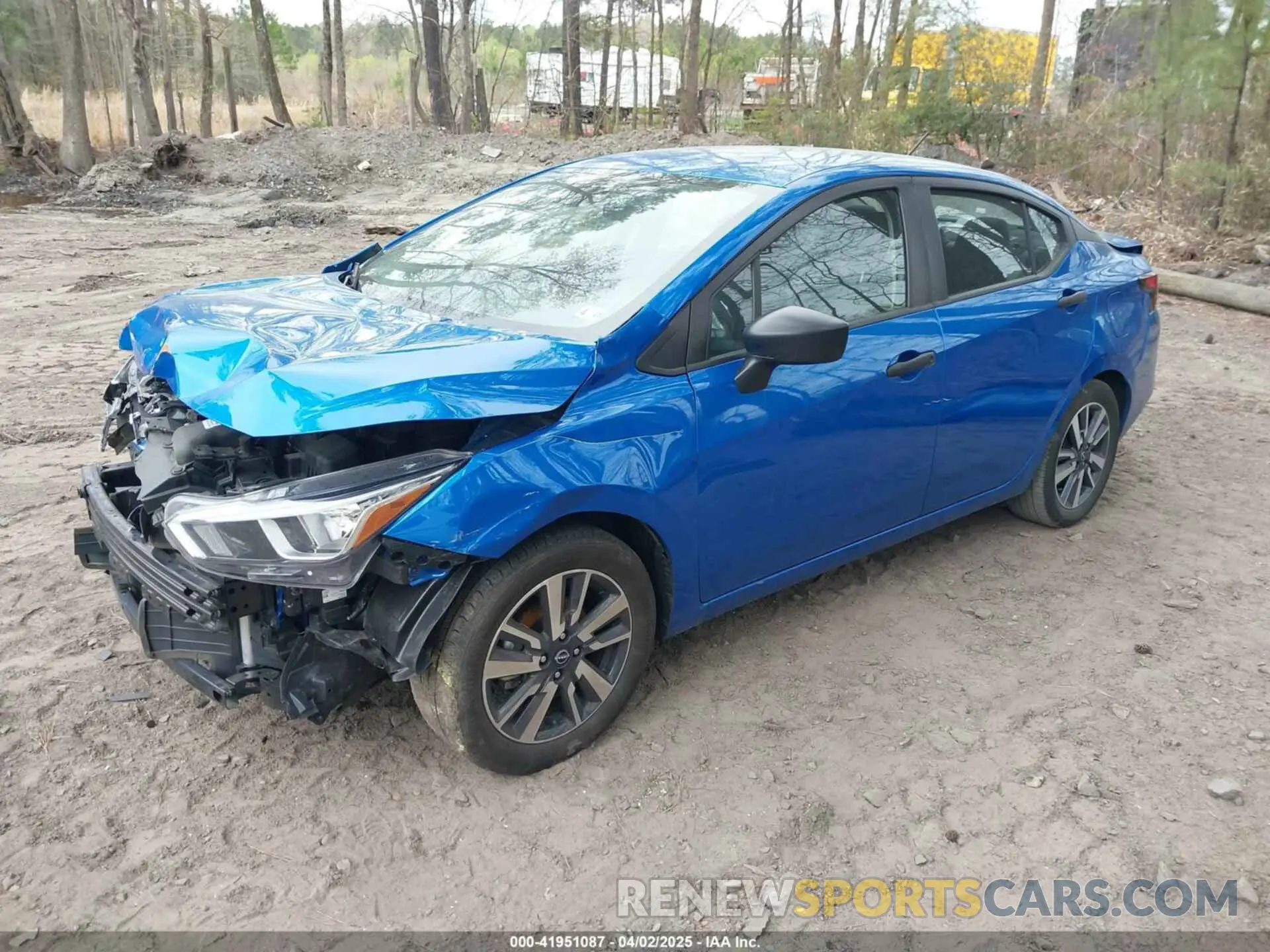 2 fotografías del automóvil dañado 3N1CN8DV0PL819481 NISSAN VERSA 2023