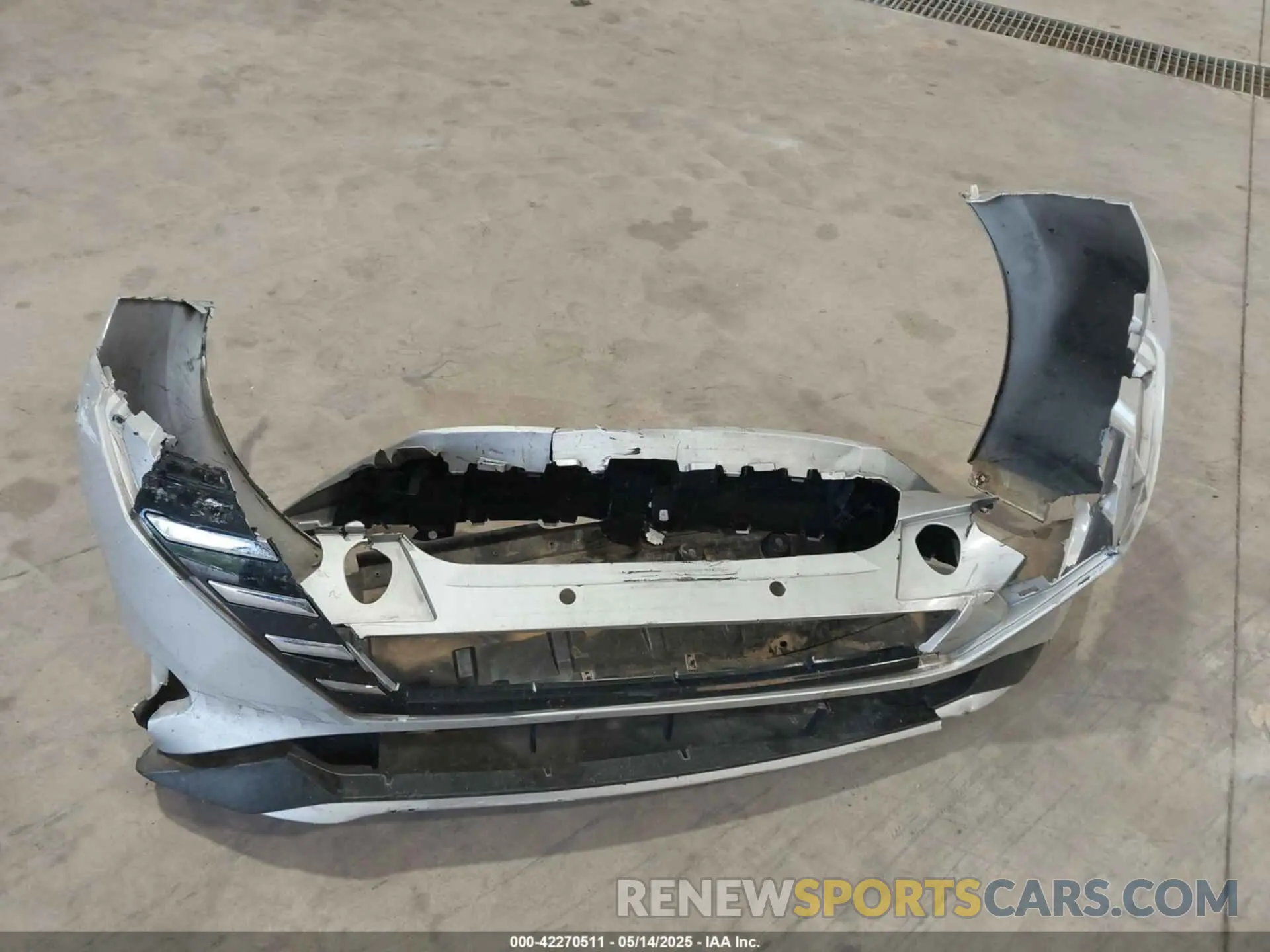 12 fotografías del automóvil dañado 3N1CN8DV0PL830304 NISSAN VERSA 2023