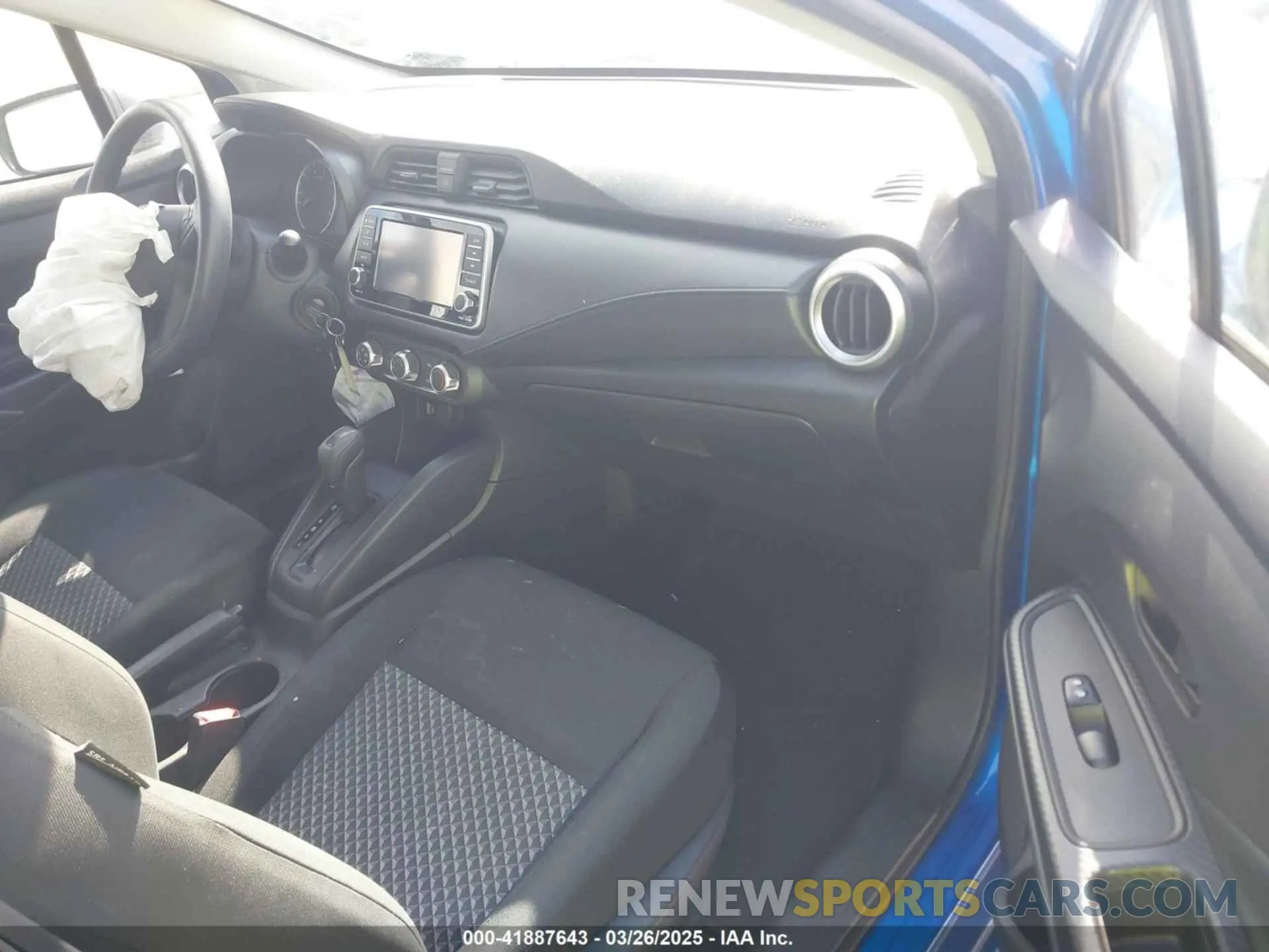 5 fotografías del automóvil dañado 3N1CN8DV1PL823183 NISSAN VERSA 2023