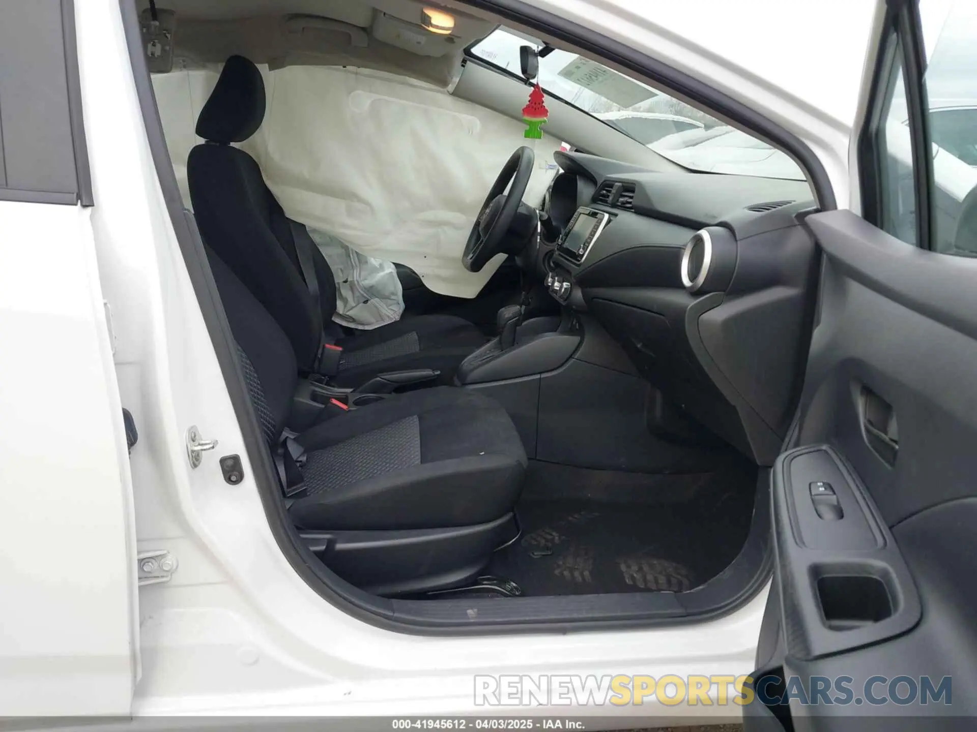 5 fotografías del automóvil dañado 3N1CN8DV2PL823144 NISSAN VERSA 2023