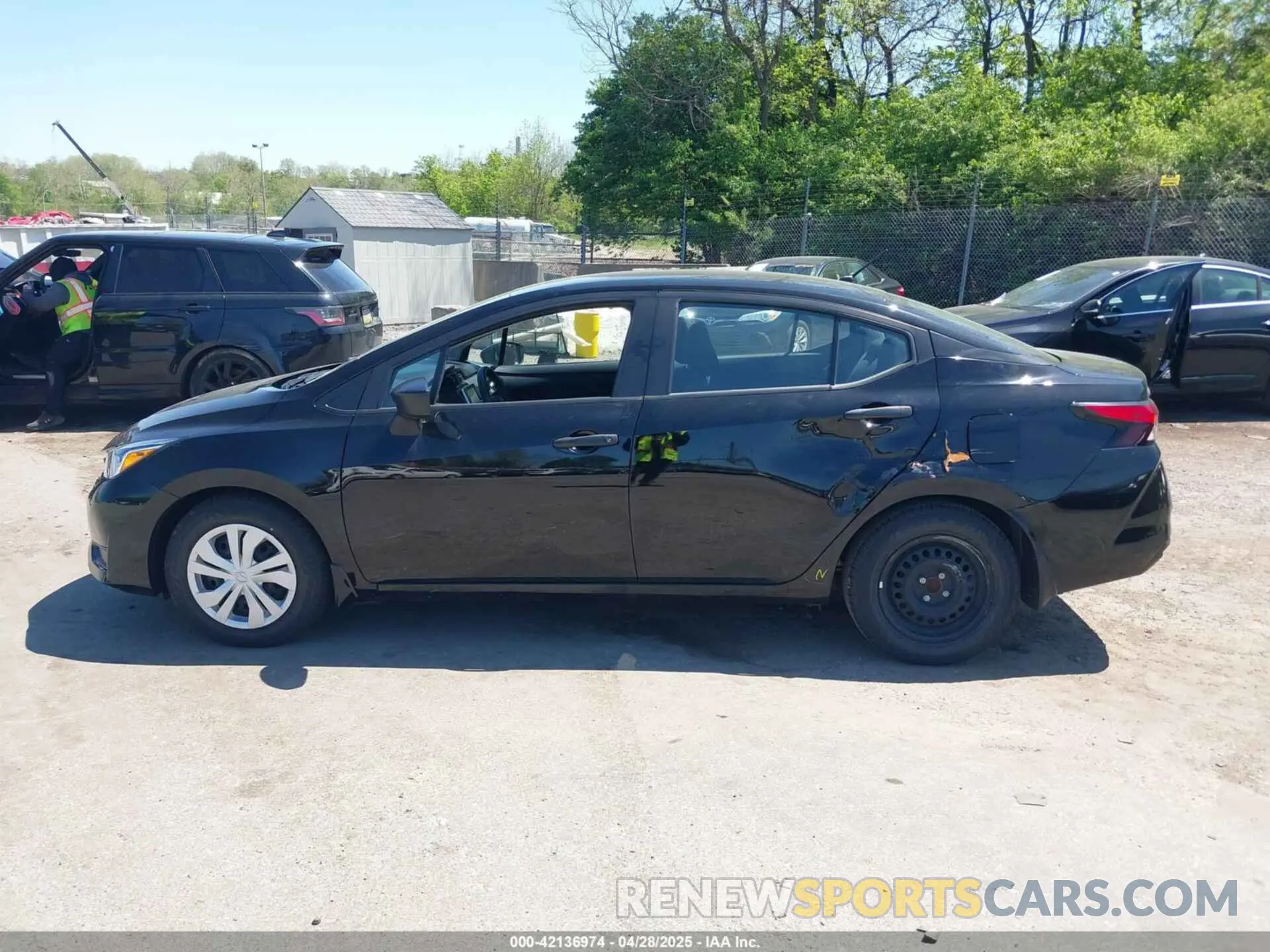 15 fotografías del automóvil dañado 3N1CN8DV4PL831133 NISSAN VERSA 2023