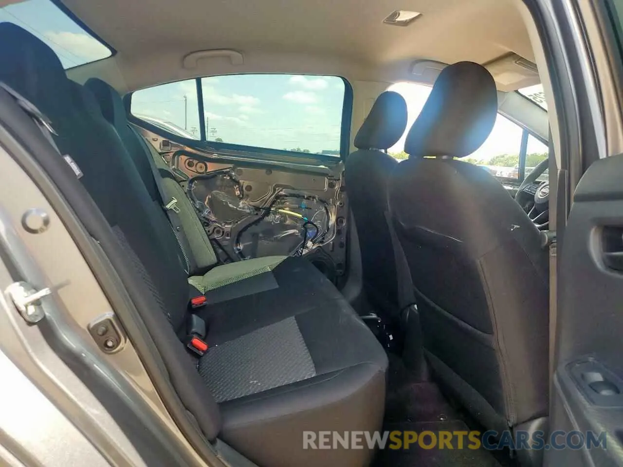 10 fotografías del automóvil dañado 3N1CN8DV5PL852699 NISSAN VERSA 2023
