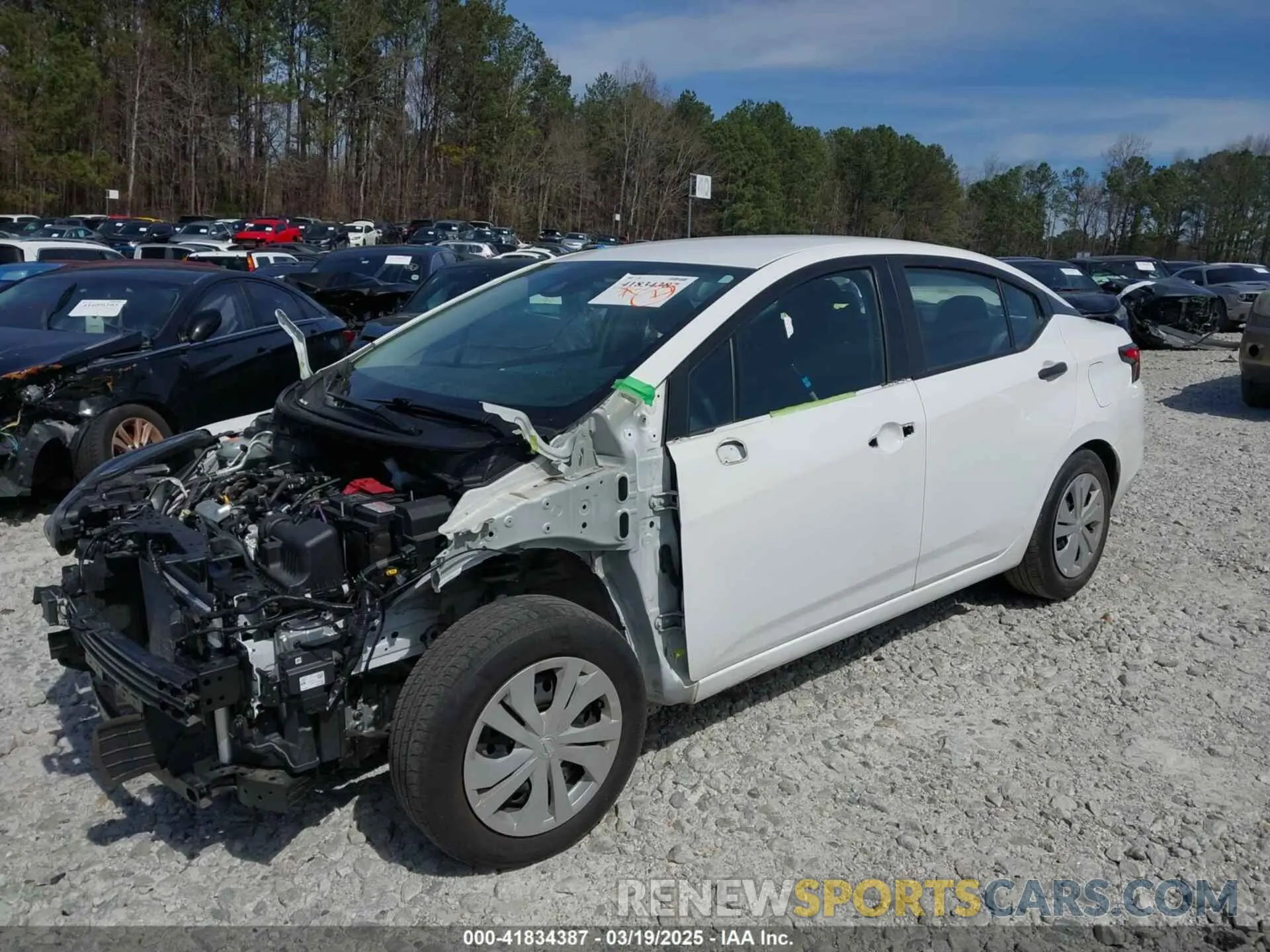 2 fotografías del automóvil dañado 3N1CN8DV6PL823440 NISSAN VERSA 2023