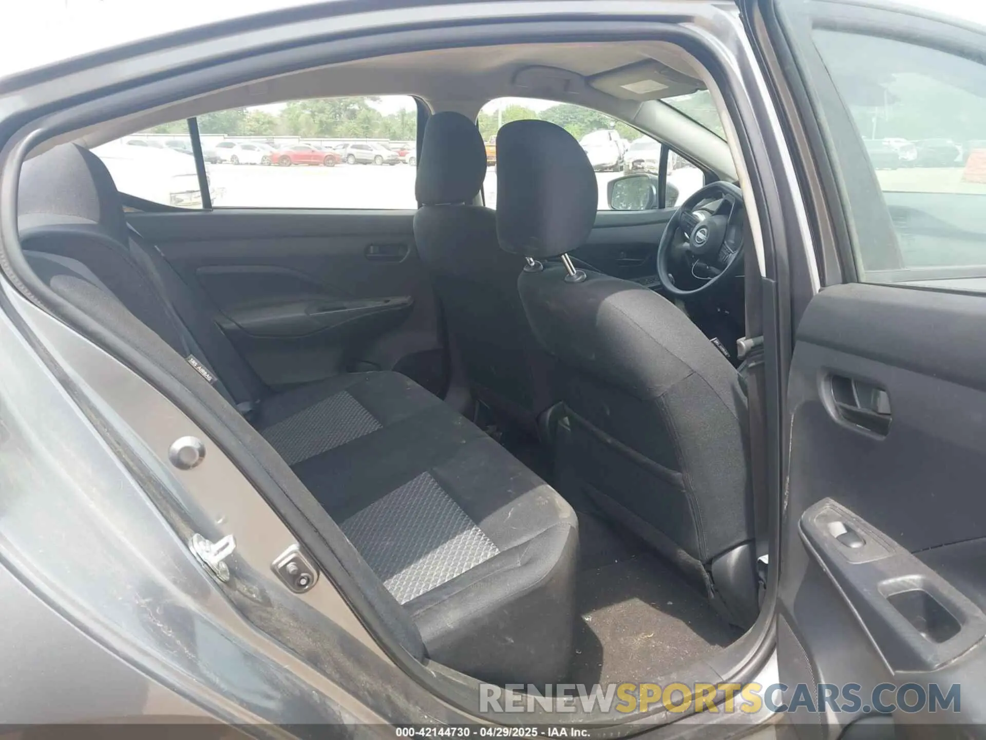 8 fotografías del automóvil dañado 3N1CN8DV9PL860630 NISSAN VERSA 2023