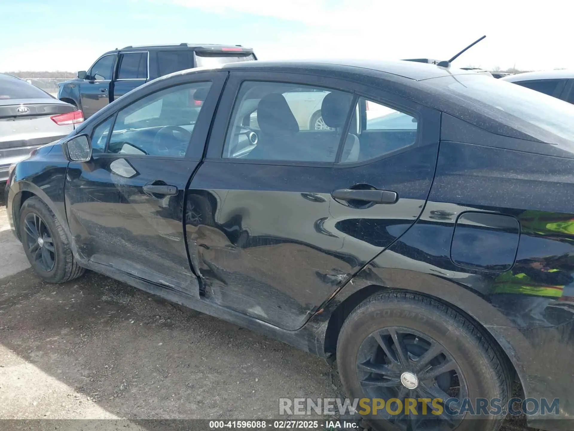 14 fotografías del automóvil dañado 3N1CN8DVXPL834070 NISSAN VERSA 2023