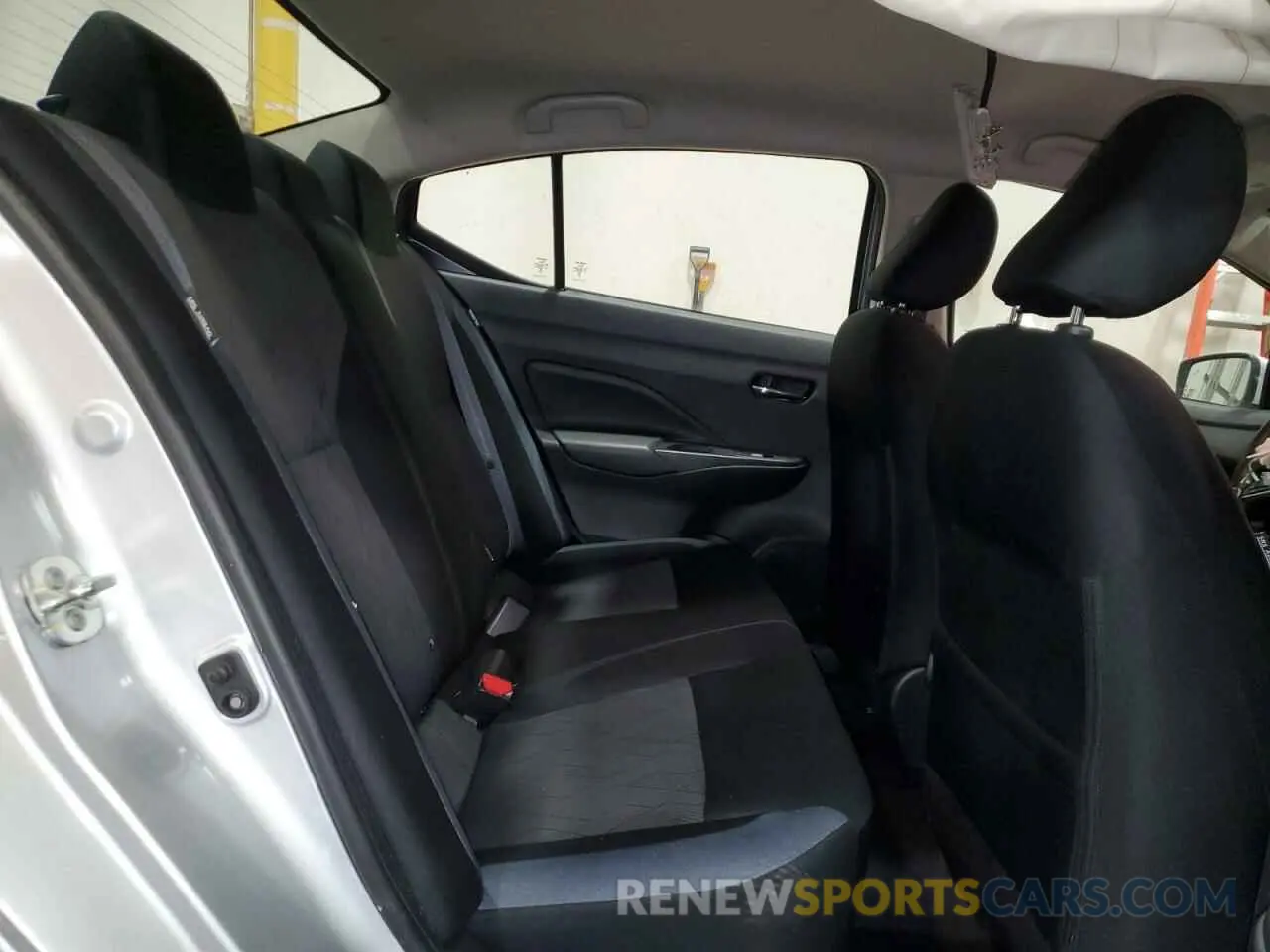 10 fotografías del automóvil dañado 3N1CN8EV2PL854117 NISSAN VERSA 2023
