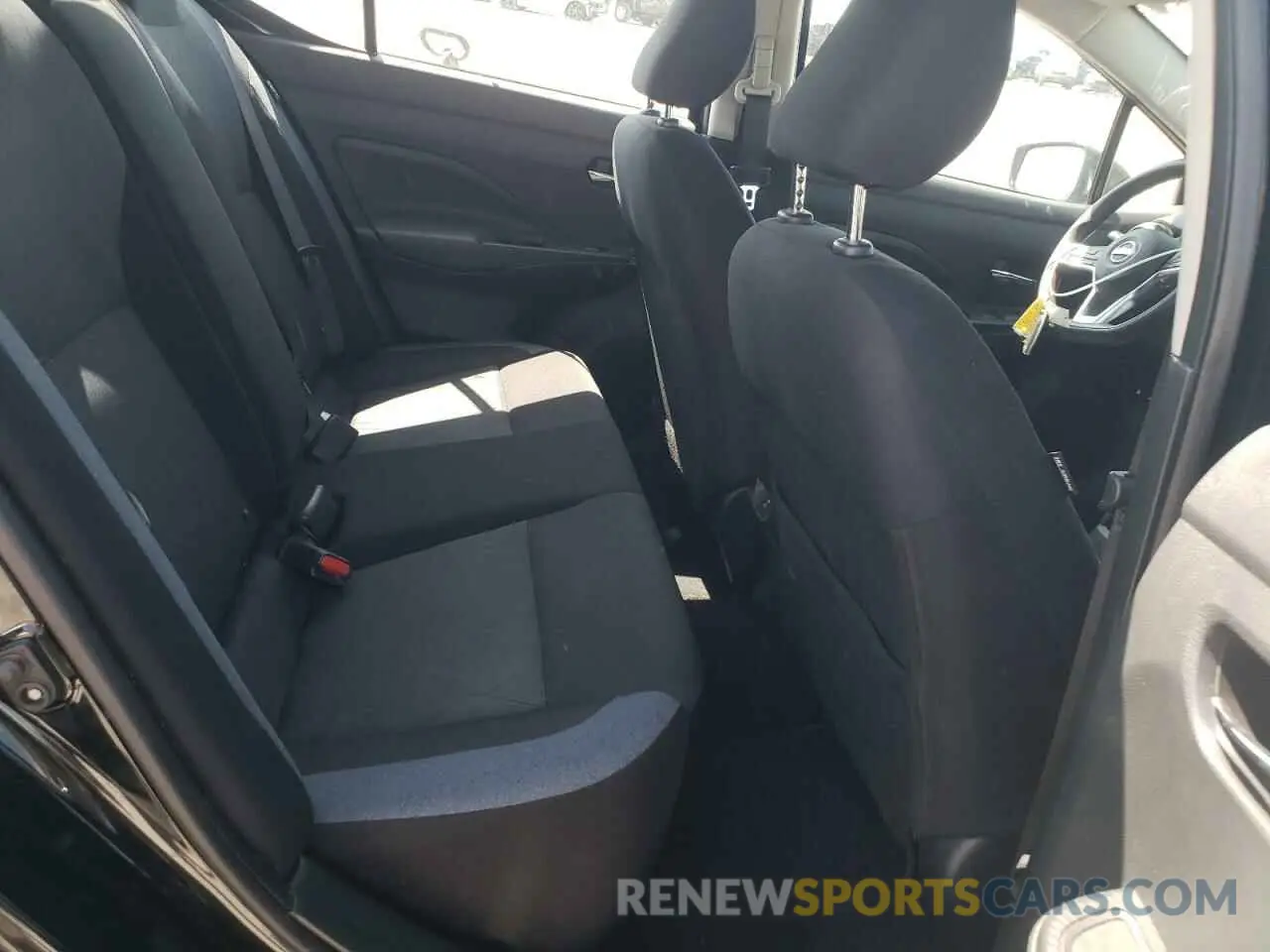 10 fotografías del automóvil dañado 3N1CN8EV5PL838140 NISSAN VERSA 2023