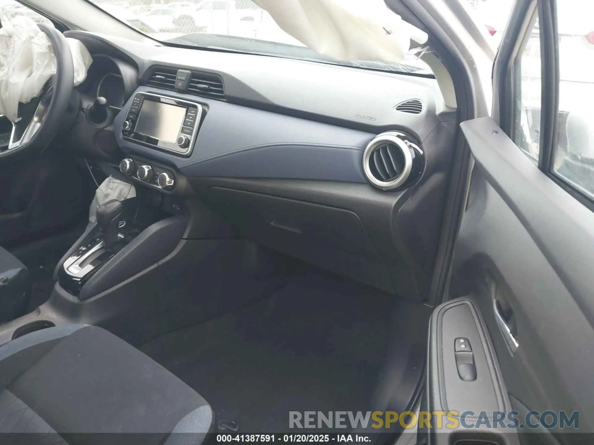 5 fotografías del automóvil dañado 3N1CN8EV6PL862026 NISSAN VERSA 2023