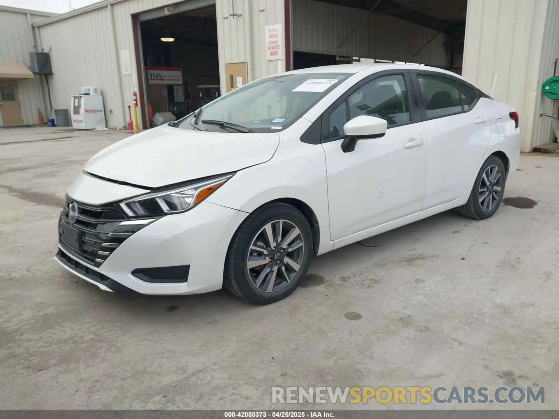 2 fotografías del automóvil dañado 3N1CN8EV9PL838576 NISSAN VERSA 2023