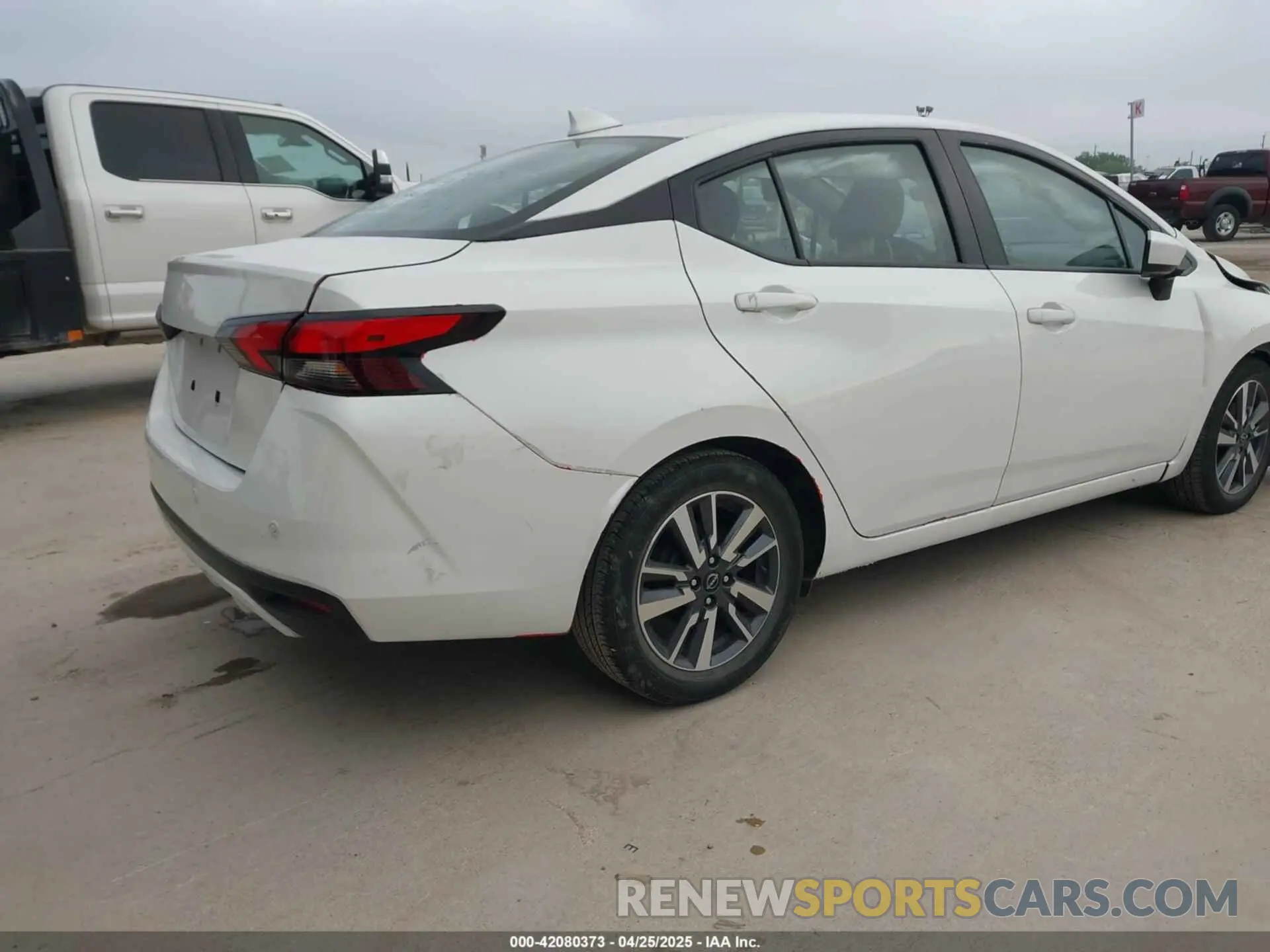 4 fotografías del automóvil dañado 3N1CN8EV9PL838576 NISSAN VERSA 2023