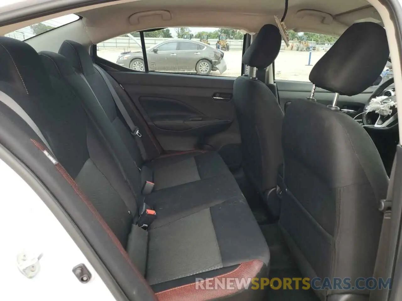 10 fotografías del automóvil dañado 3N1CN8FV1PL874339 NISSAN VERSA 2023