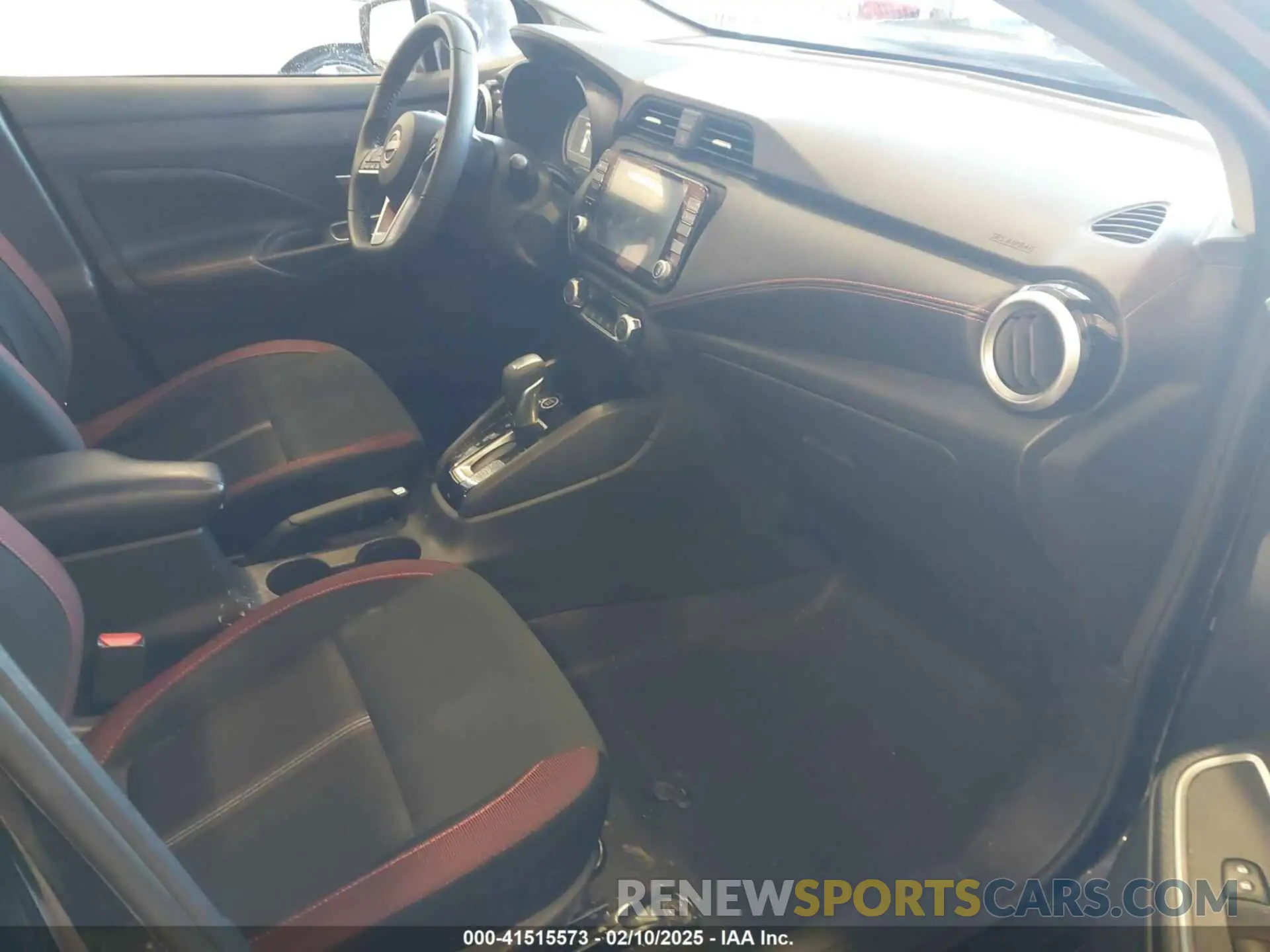 5 fotografías del automóvil dañado 3N1CN8FV2PL820144 NISSAN VERSA 2023