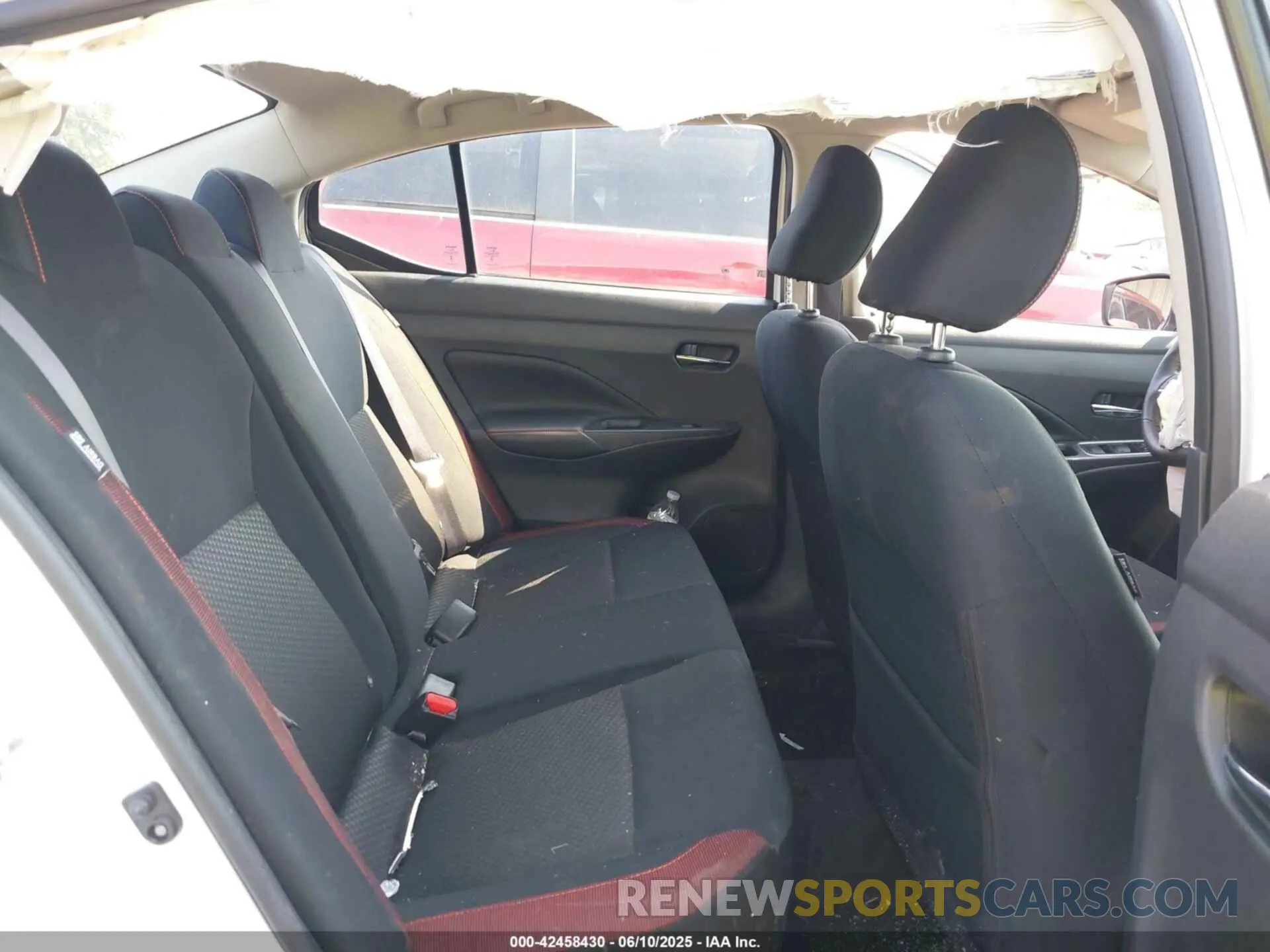 8 fotografías del automóvil dañado 3N1CN8FV4PL870186 NISSAN VERSA 2023