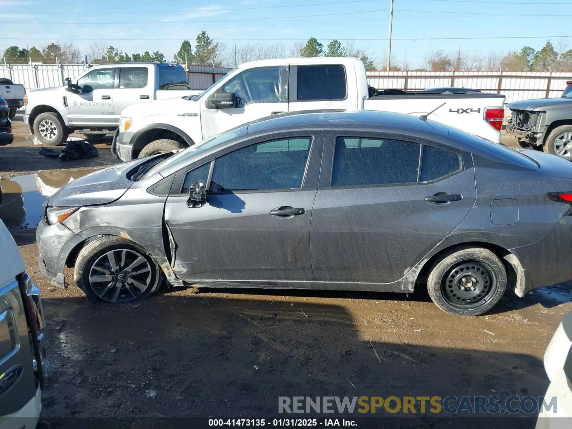 14 fotografías del automóvil dañado 3N1CN8DV0RL926260 NISSAN VERSA 2024